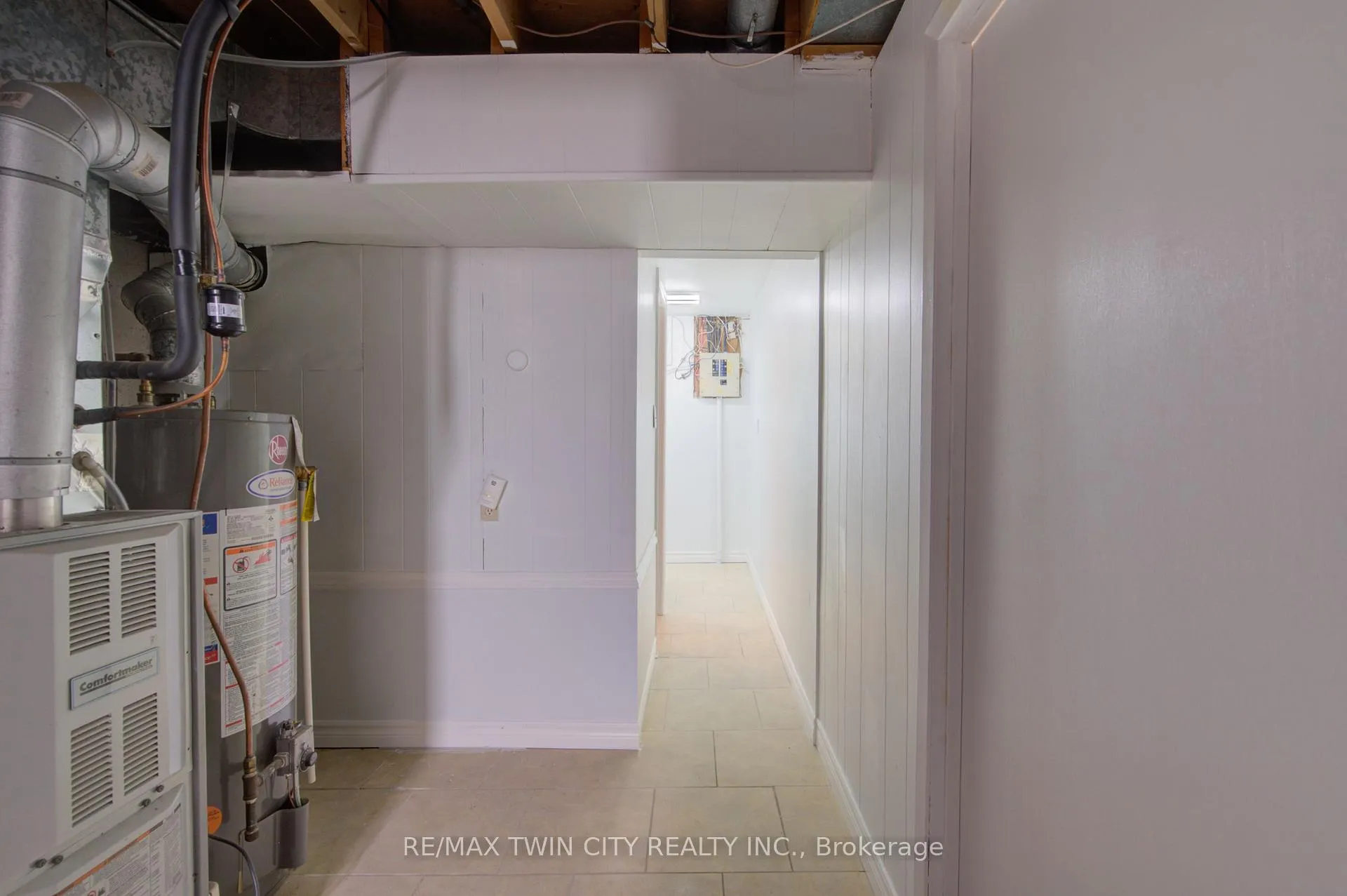Photo 39 of Unit 4, 417 Keats Way, Waterloo, Beechwood West — HOMEH