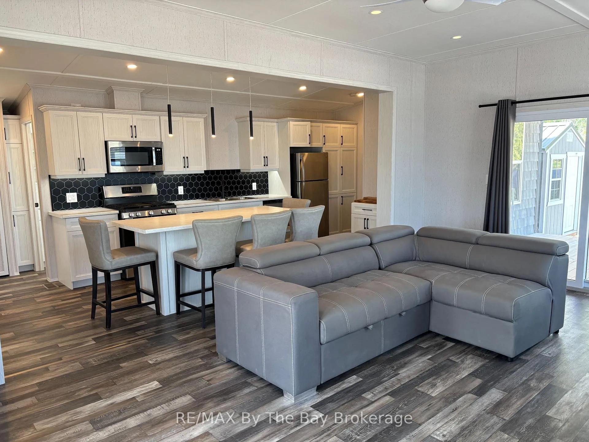 Photo 16 of Unit 38, 3282 Ogden's Beach Road, Tay, Rural Tay — HOMEH