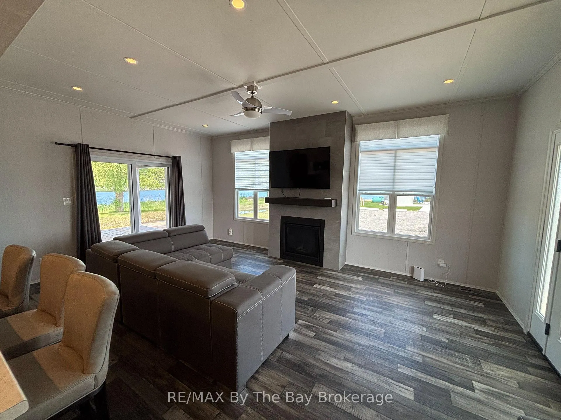 Photo 17 of Unit 38, 3282 Ogden's Beach Road, Tay, Rural Tay — HOMEH