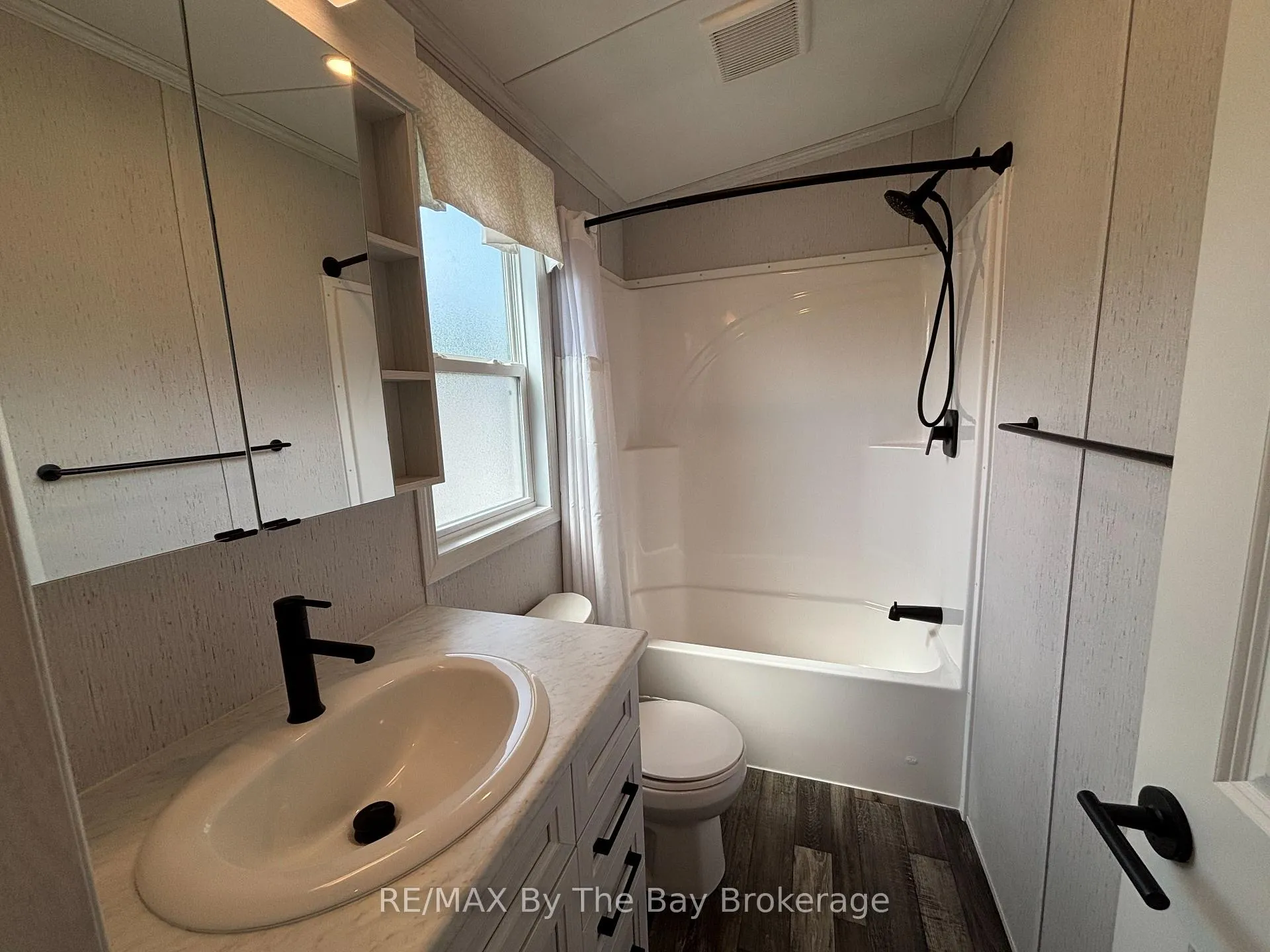 Photo 23 of Unit 38, 3282 Ogden's Beach Road, Tay, Rural Tay — HOMEH