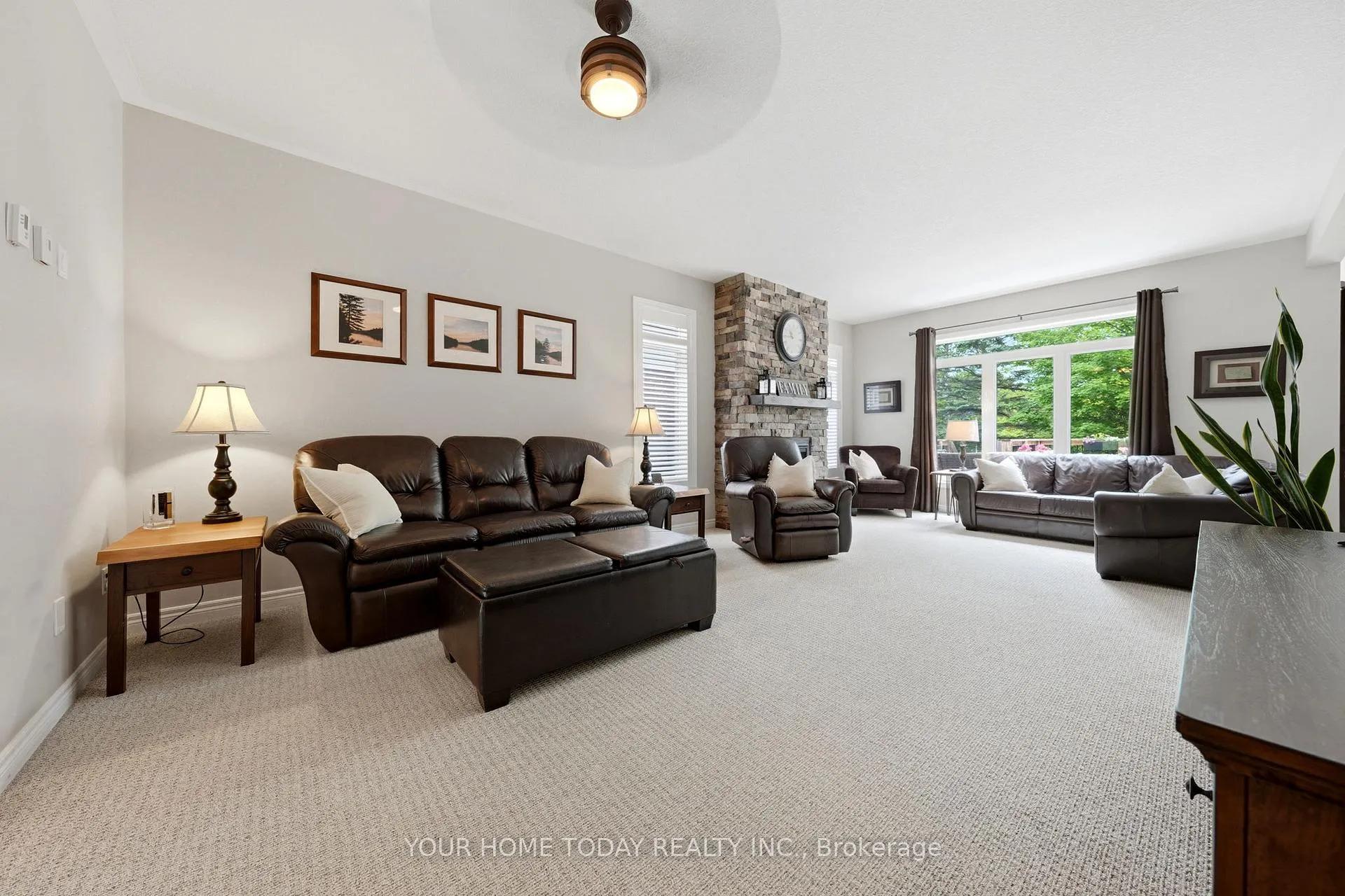 Photo 5 of 8 Trinity Court, Halton Hills, Acton — HOMEH