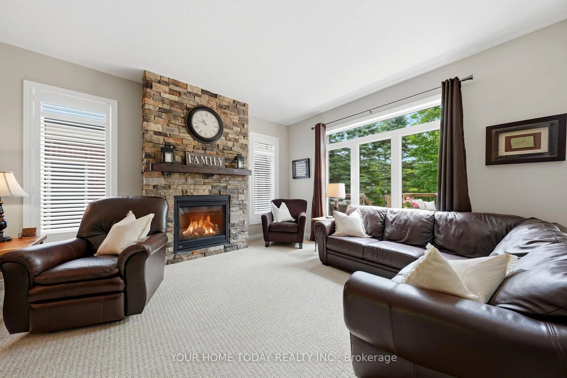 Photo 8 of 8 Trinity Court, Halton Hills, Acton — HOMEH