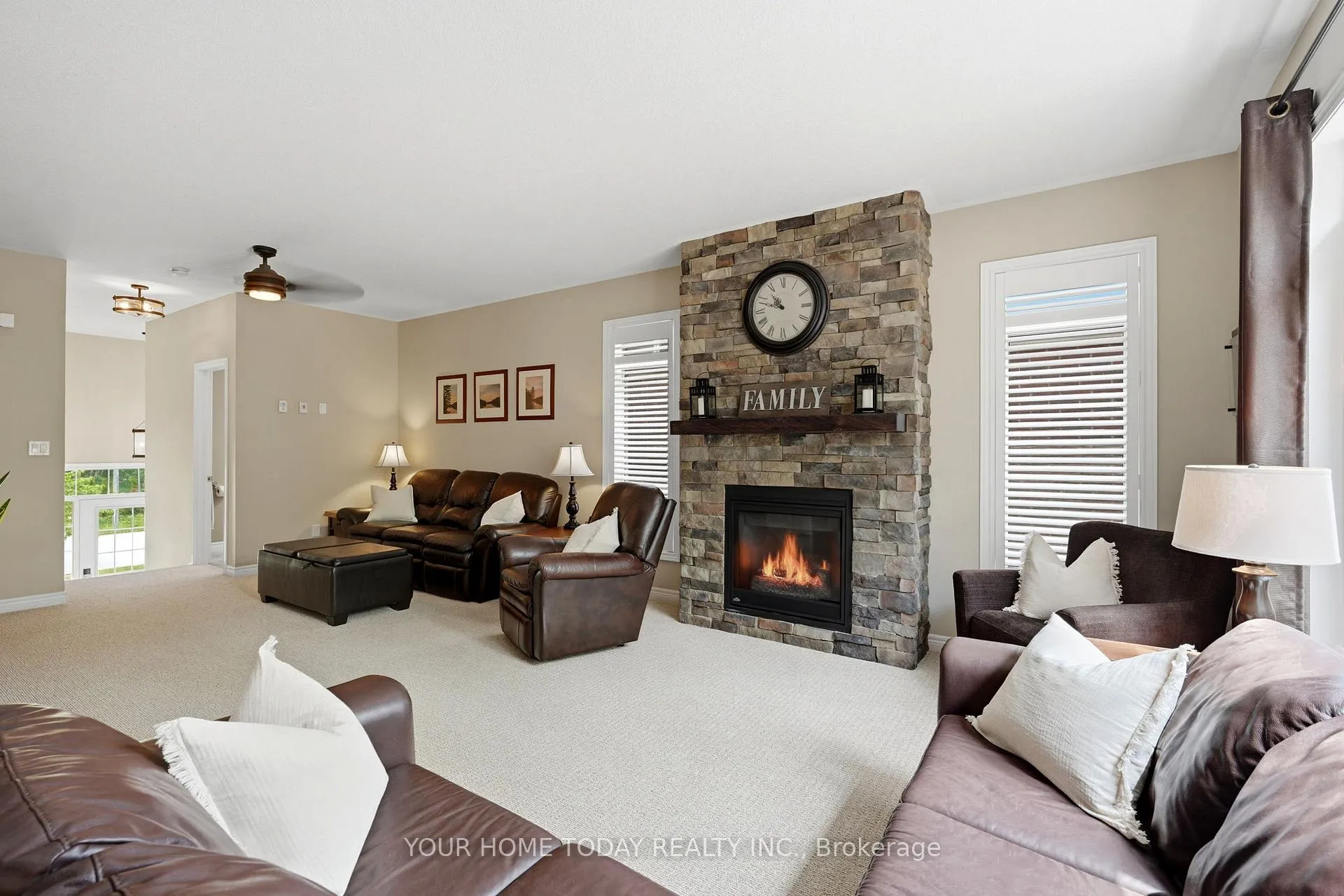 Photo 9 of 8 Trinity Court, Halton Hills, Acton — HOMEH