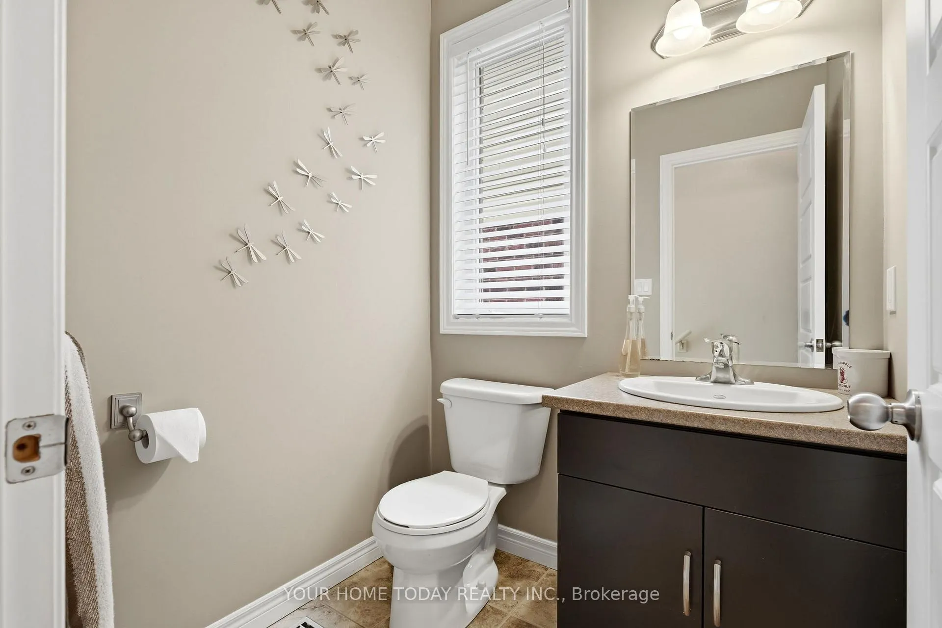 Photo 25 of 8 Trinity Court, Halton Hills, Acton — HOMEH