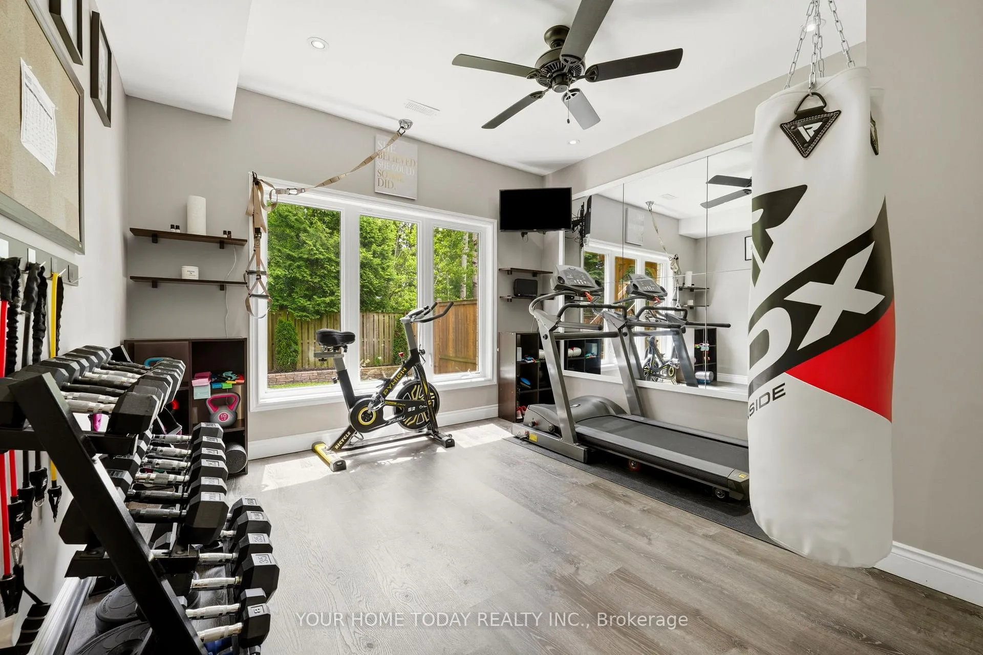Photo 38 of 8 Trinity Court, Halton Hills, Acton — HOMEH