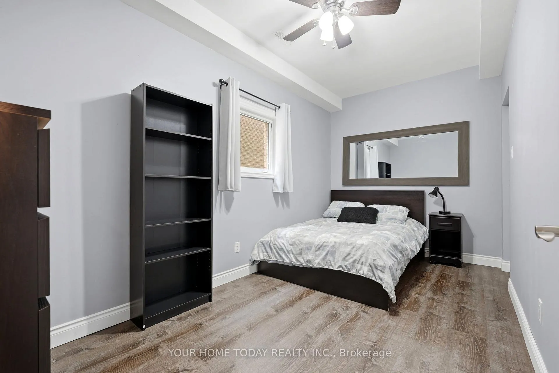 Photo 40 of 8 Trinity Court, Halton Hills, Acton — HOMEH