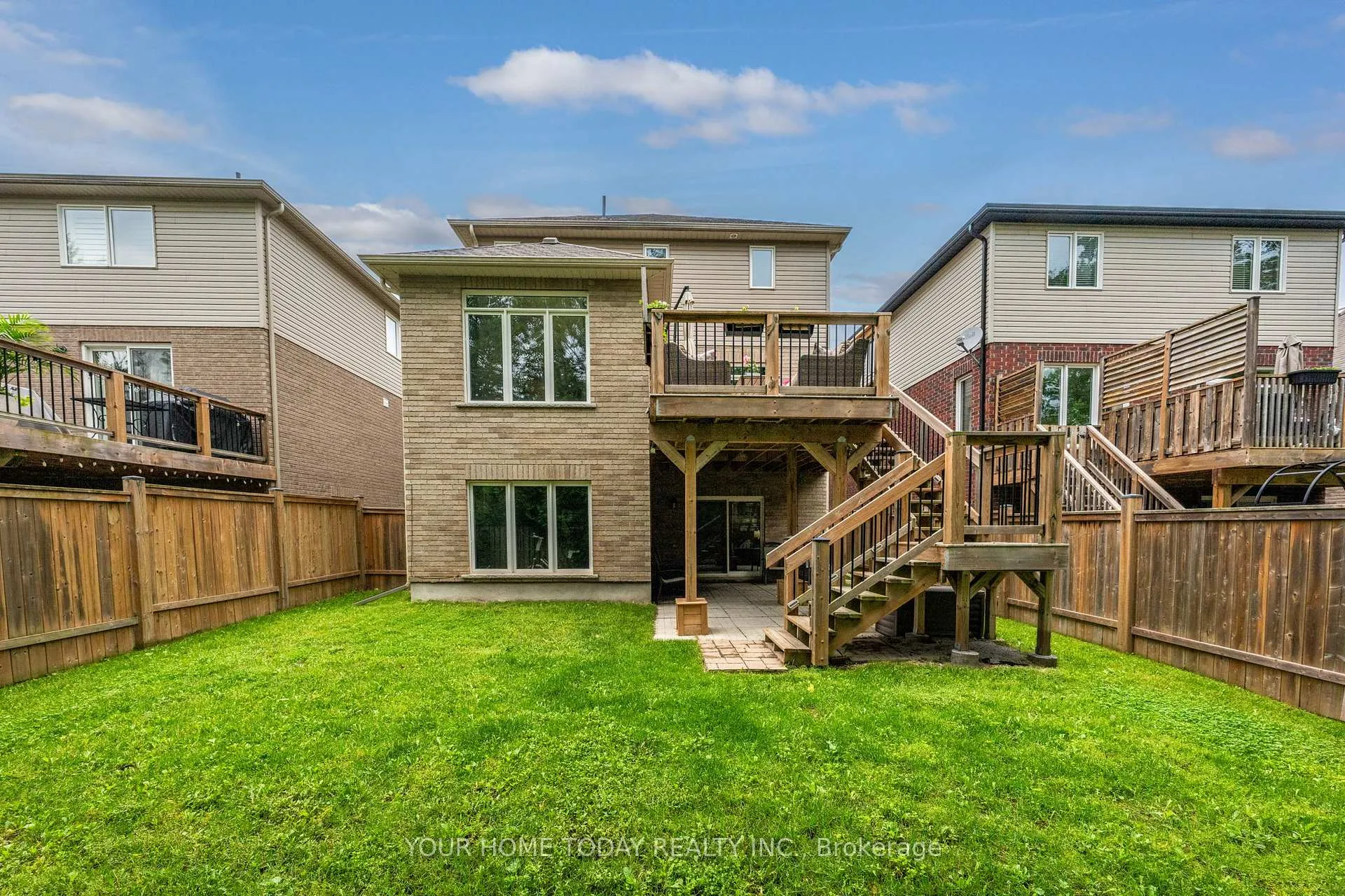 Photo 43 of 8 Trinity Court, Halton Hills, Acton — HOMEH