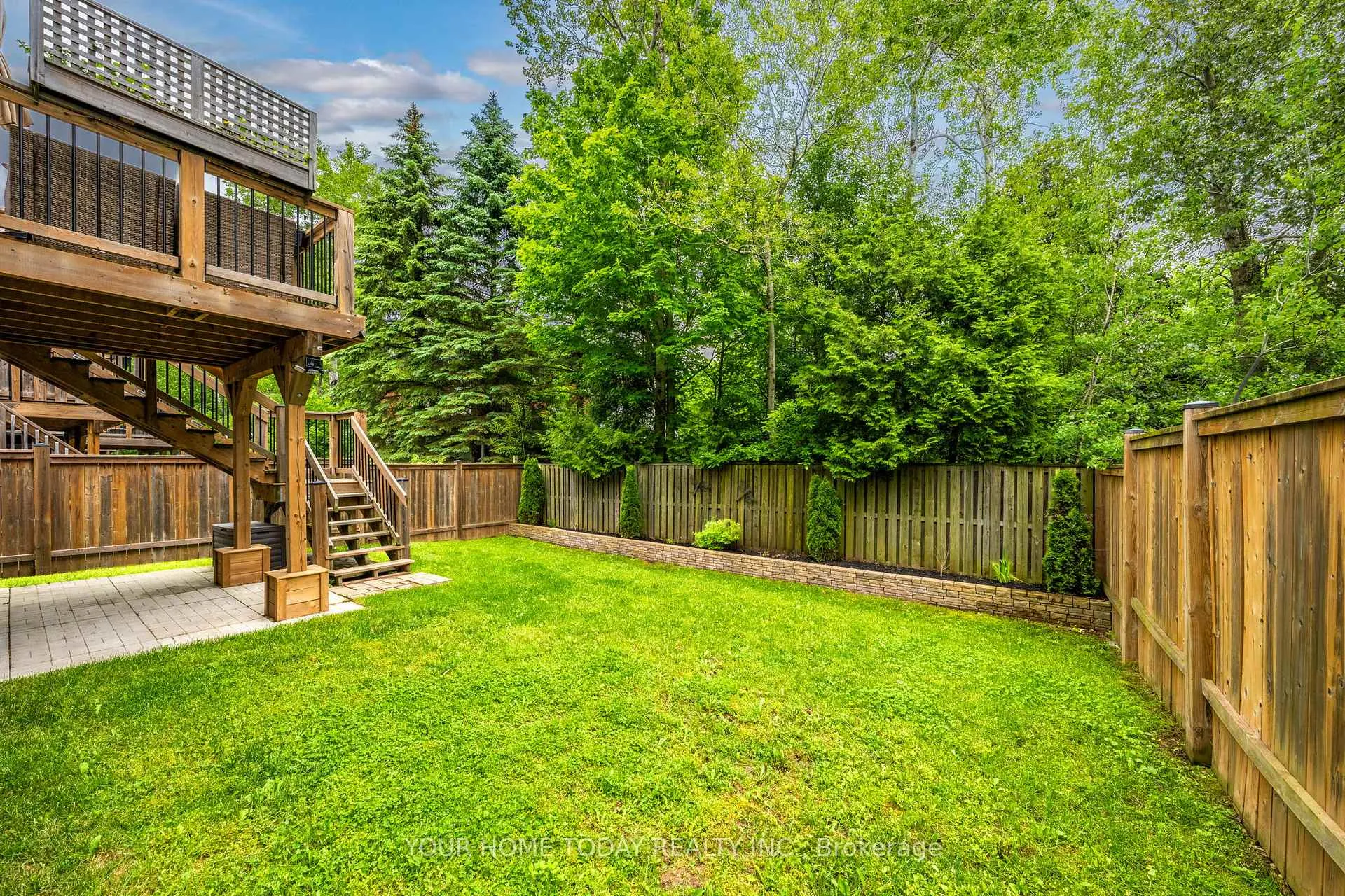 Photo 46 of 8 Trinity Court, Halton Hills, Acton — HOMEH