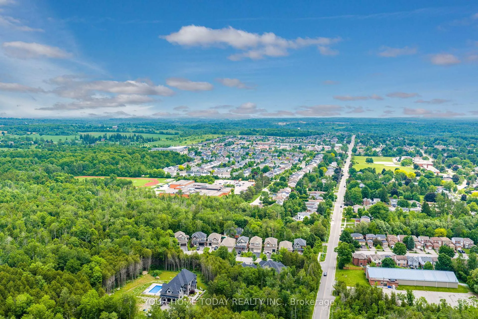 Photo 50 of 8 Trinity Court, Halton Hills, Acton — HOMEH