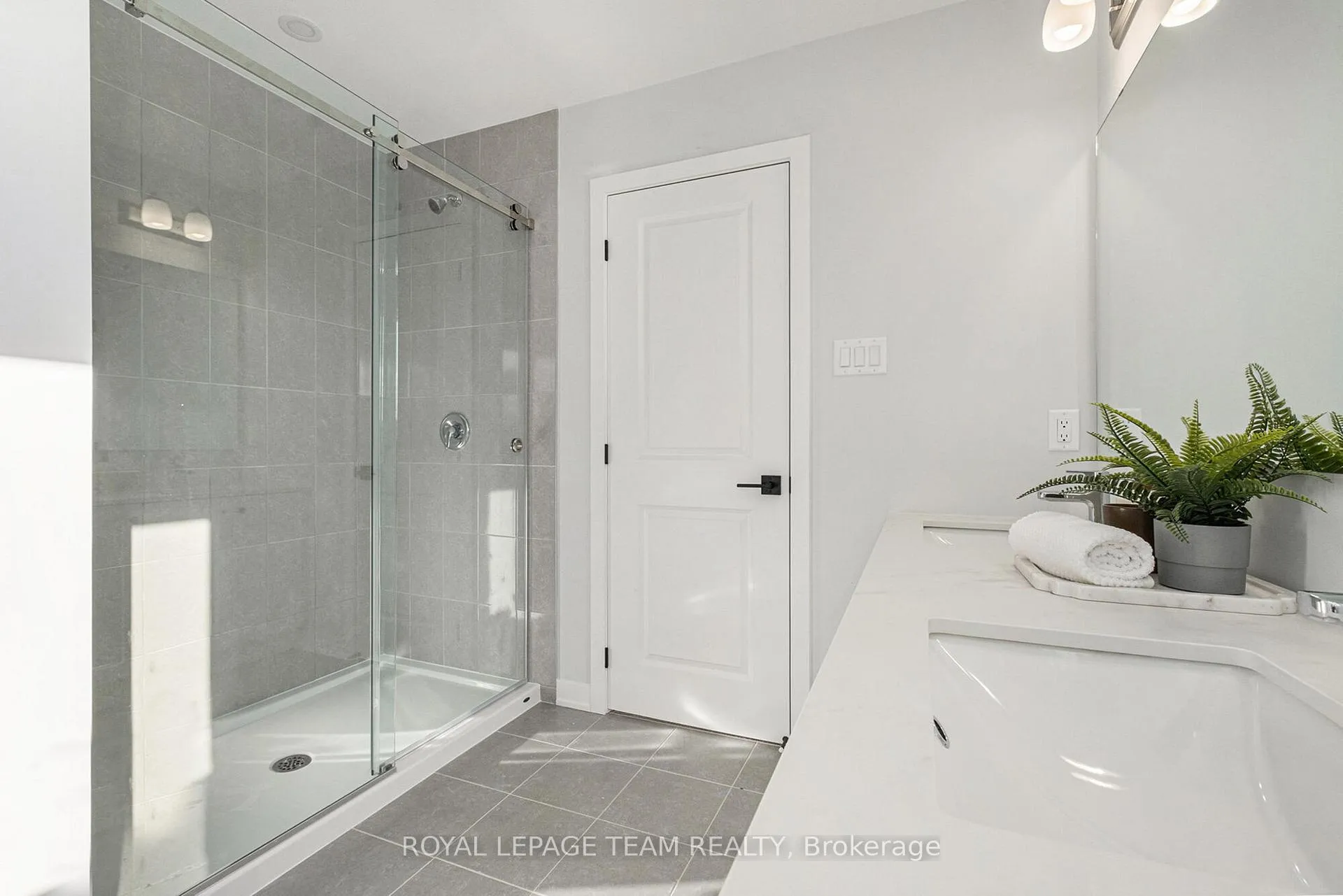 Photo 21 of 312 Remillard Drive, North Grenville, North Grenville Twp (Kemptville South) — HOMEH
