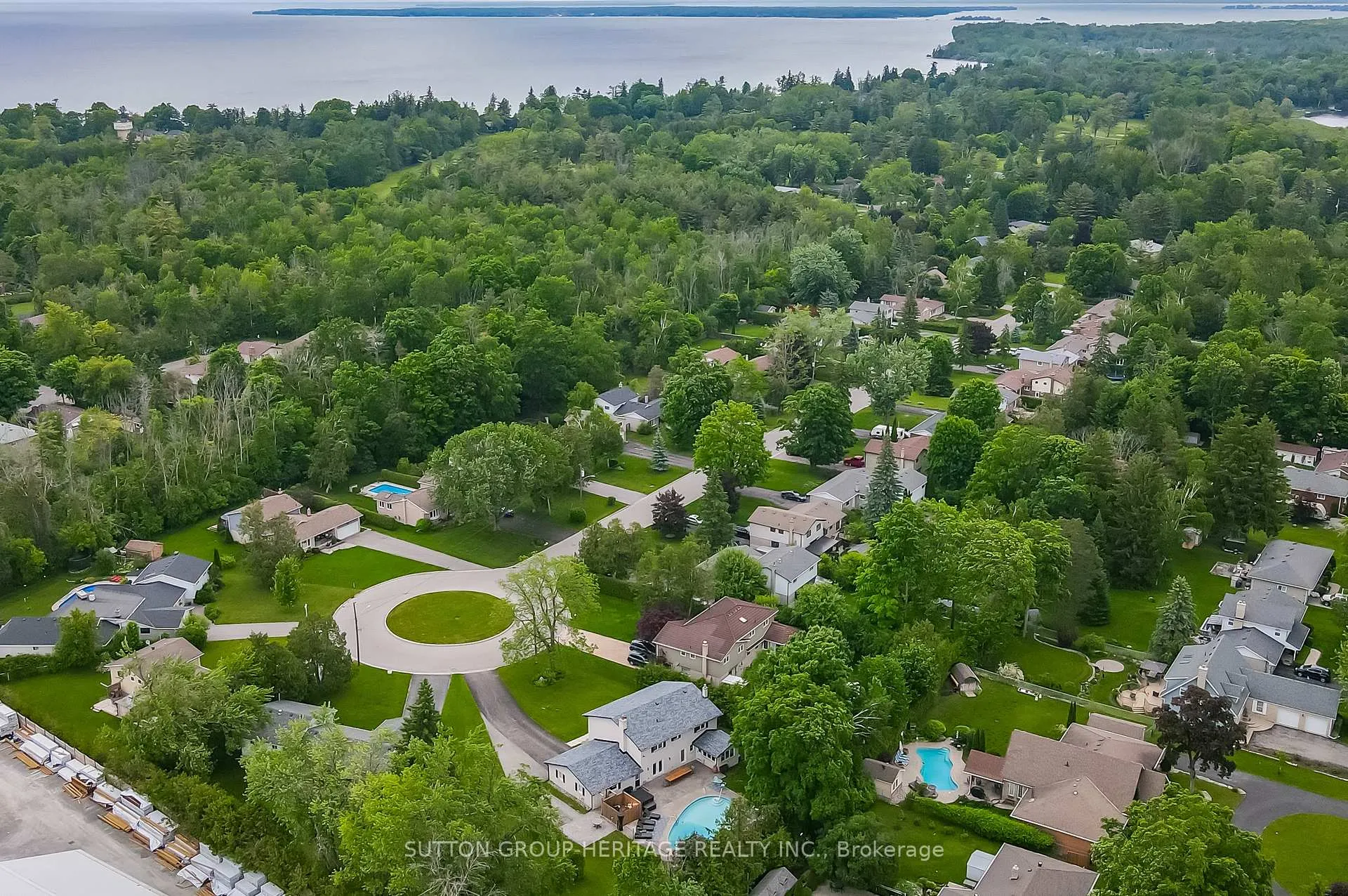Photo 3 of 3 Northwood Road, Georgina, Sutton & Jackson's Point — HOMEH