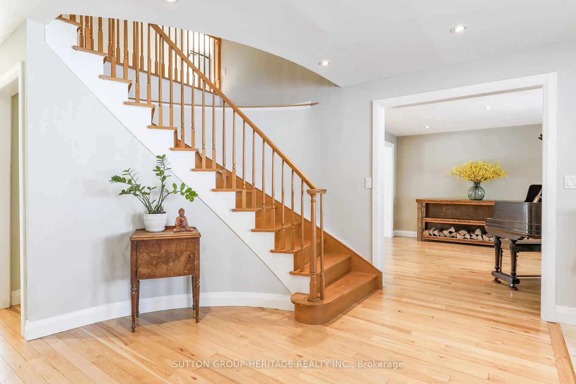 Photo 14 of 3 Northwood Road, Georgina, Sutton & Jackson's Point — HOMEH