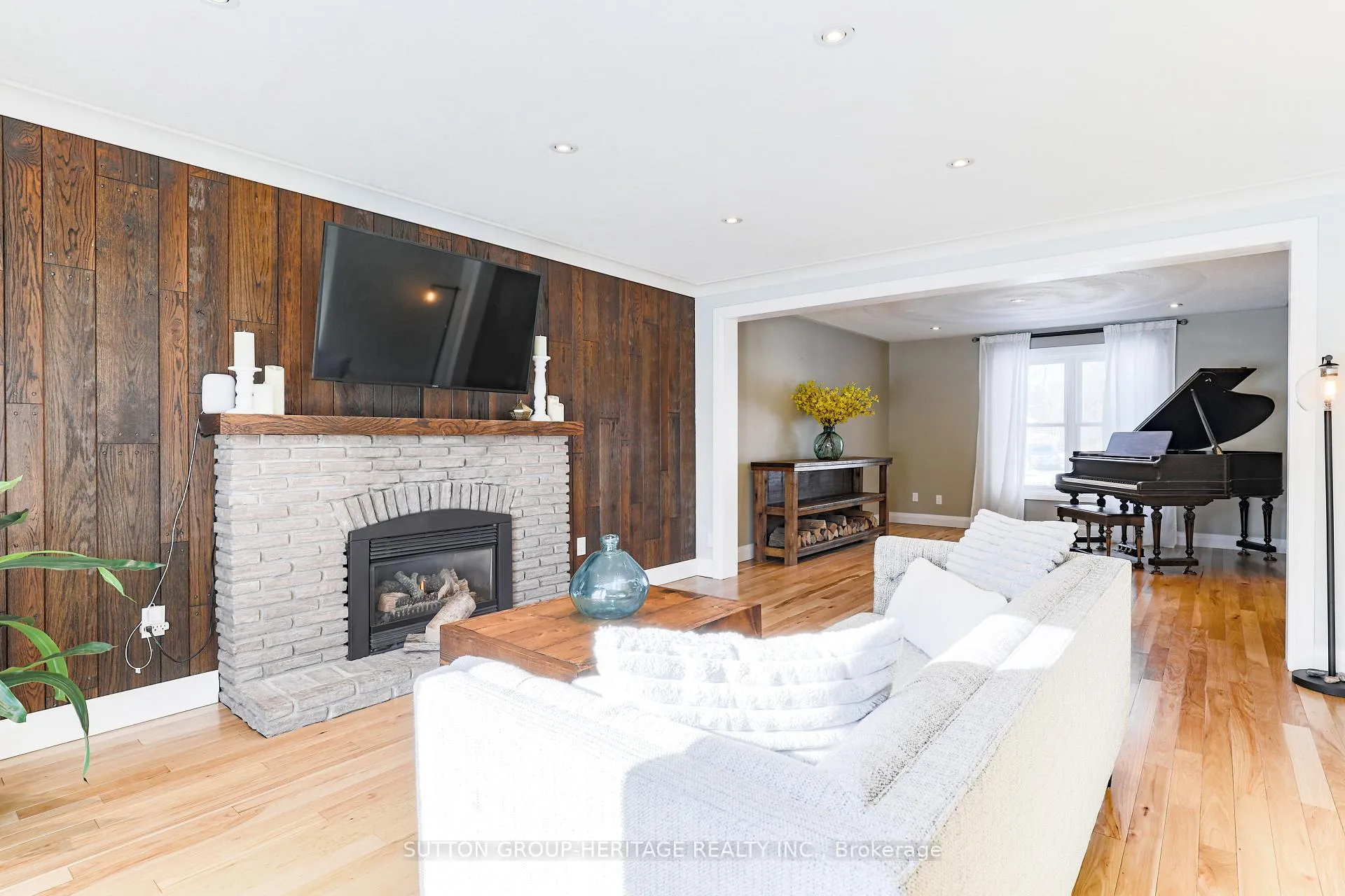 Photo 21 of 3 Northwood Road, Georgina, Sutton & Jackson's Point — HOMEH