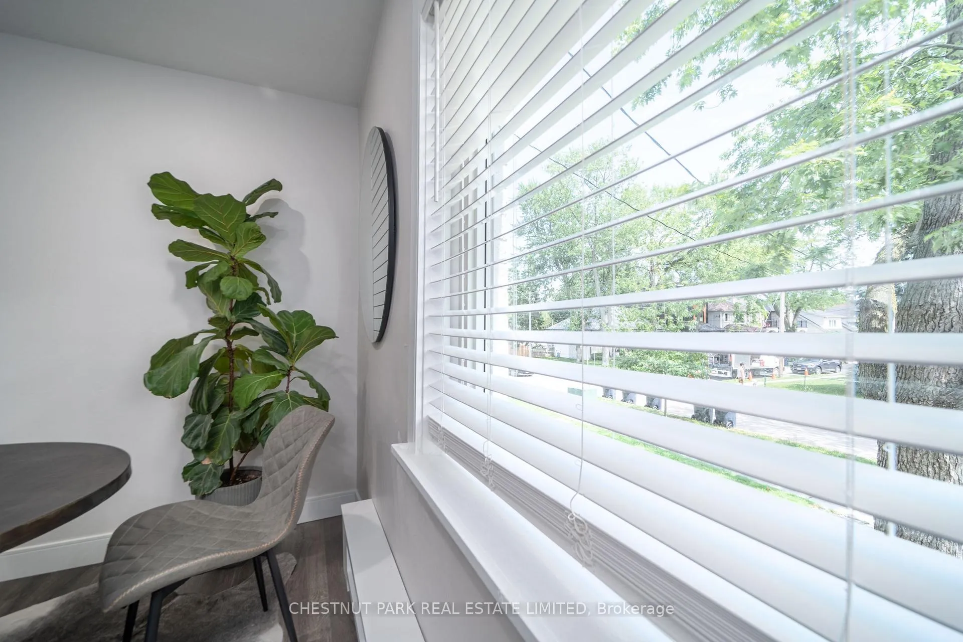 Photo 14 of 42 Cavell Avenue, Etobicoke, Mimico — HOMEH