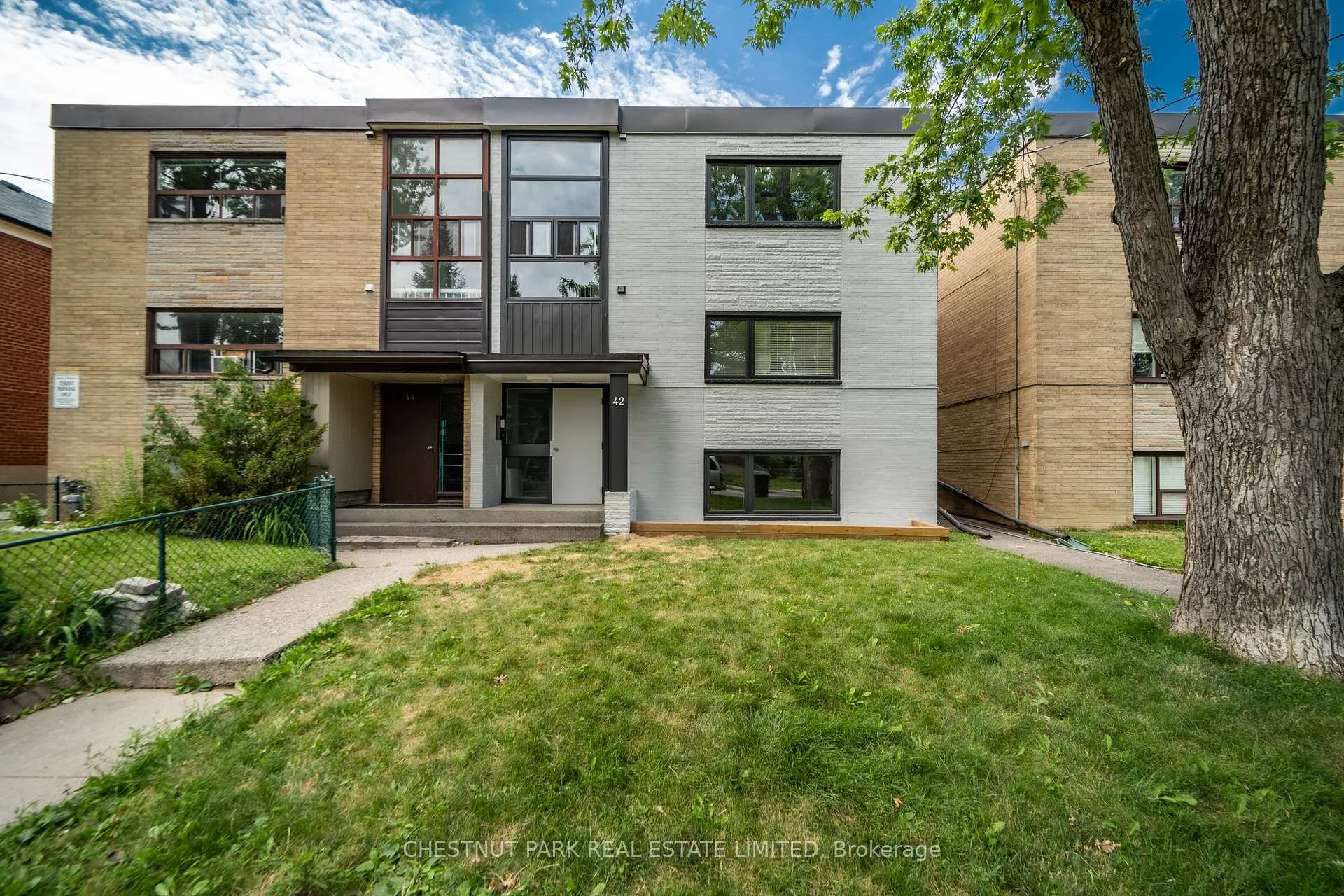Photo 36 of 42 Cavell Avenue, Etobicoke, Mimico — HOMEH