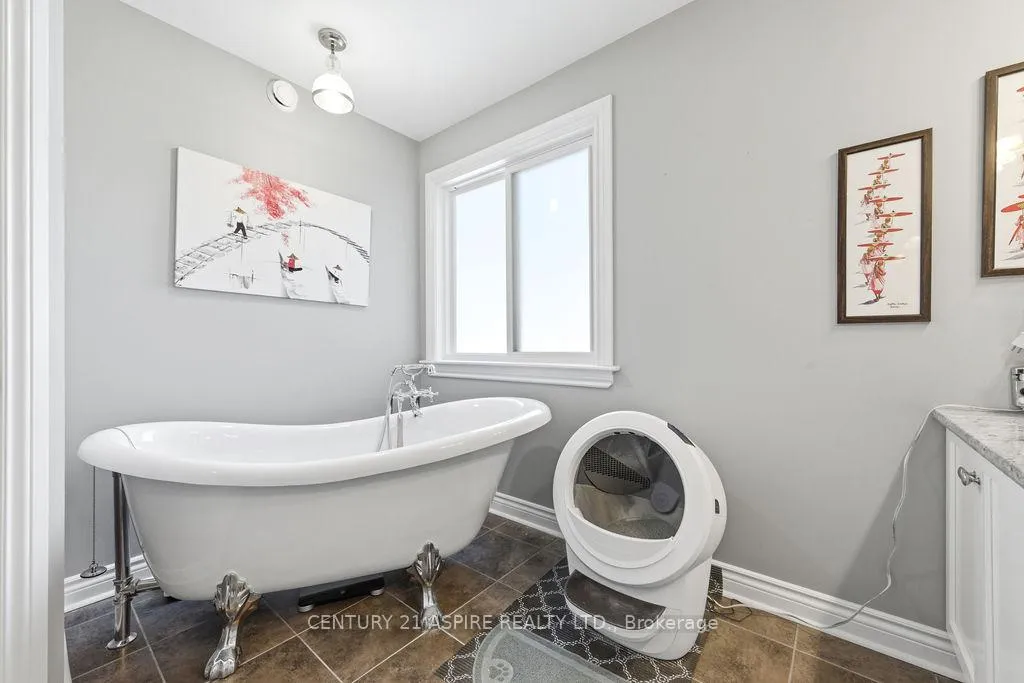 Photo 22 of 7 Nick Street, Petawawa — HOMEH