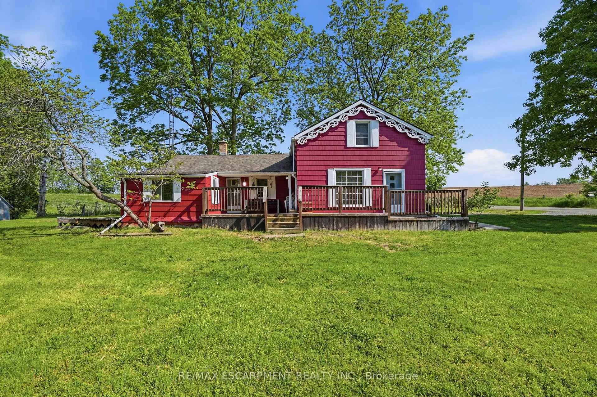 Photo 4 of 507 Hunter Road, Hamilton, Rural Flamborough — HOMEH