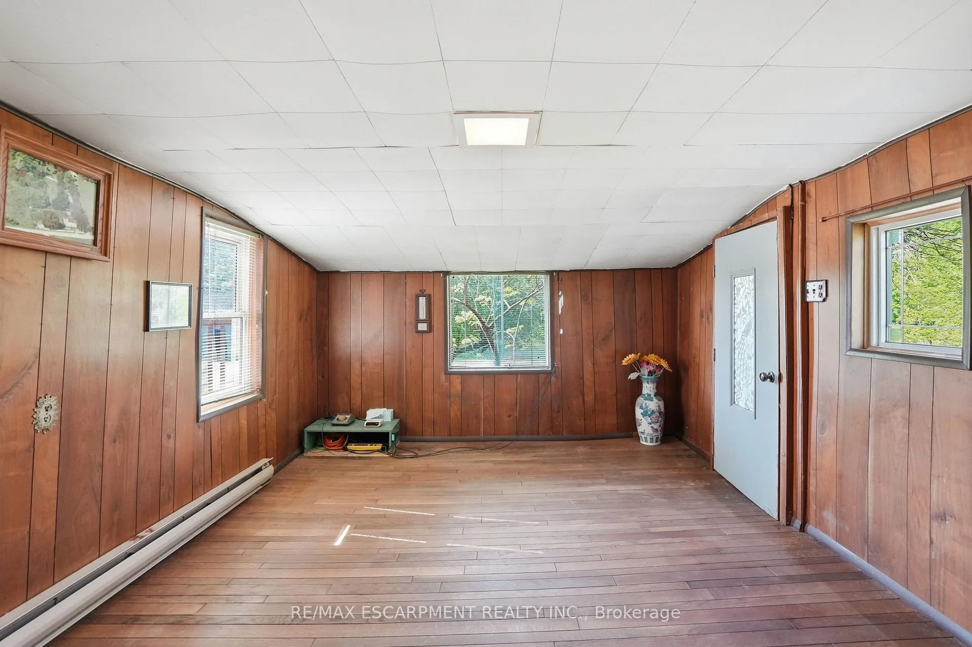 Photo 17 of 507 Hunter Road, Hamilton, Rural Flamborough — HOMEH