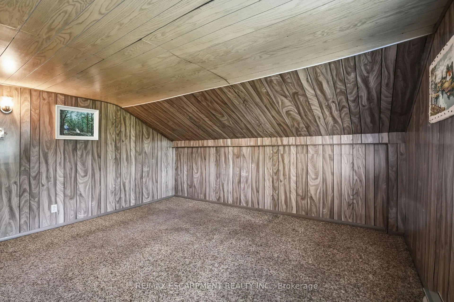 Photo 26 of 507 Hunter Road, Hamilton, Rural Flamborough — HOMEH