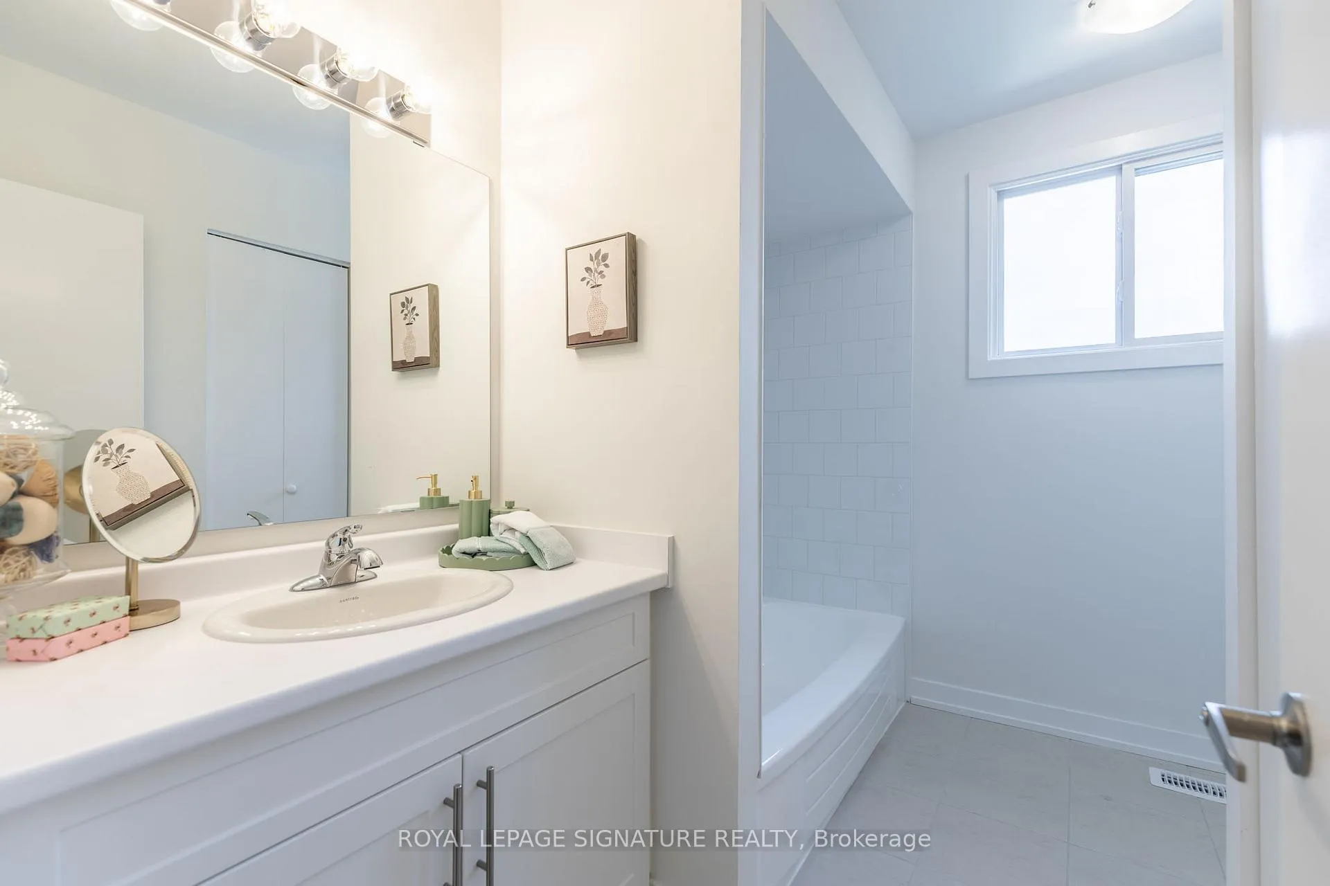 Photo 22 of Unit 25, 1444 Upper Ottawa Street, Hamilton, Templemead — HOMEH