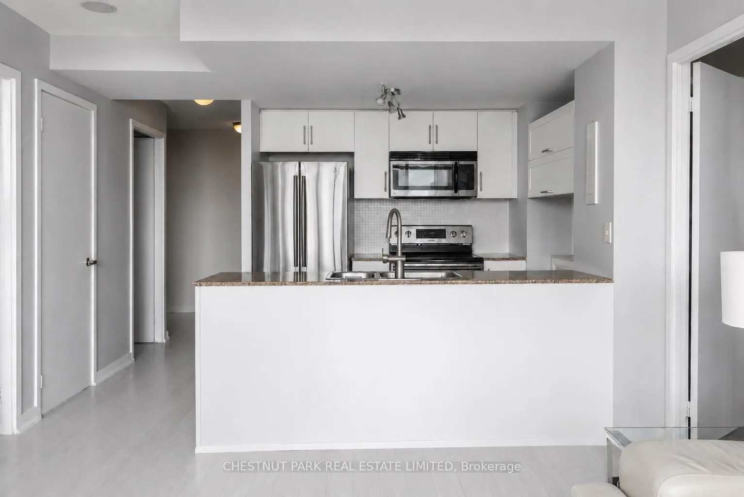 Photo 7 of Unit 710, 15 Fort York Boulevard, Toronto, Waterfront Communities — HOMEH