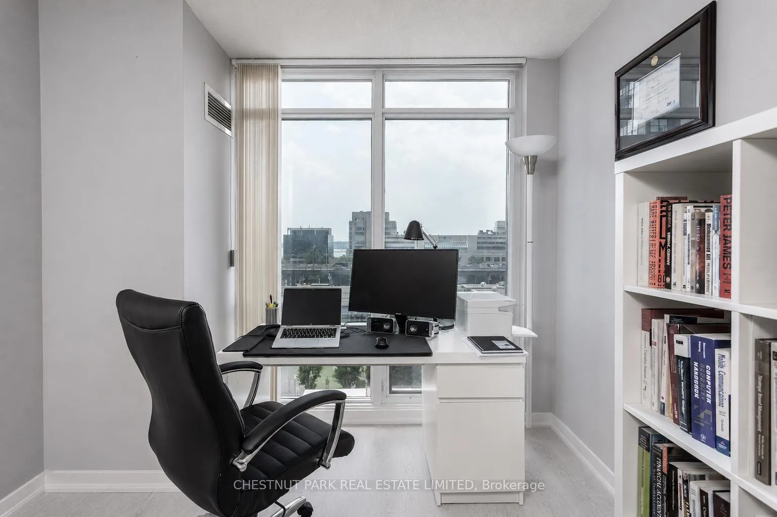 Photo 10 of Unit 710, 15 Fort York Boulevard, Toronto, Waterfront Communities — HOMEH