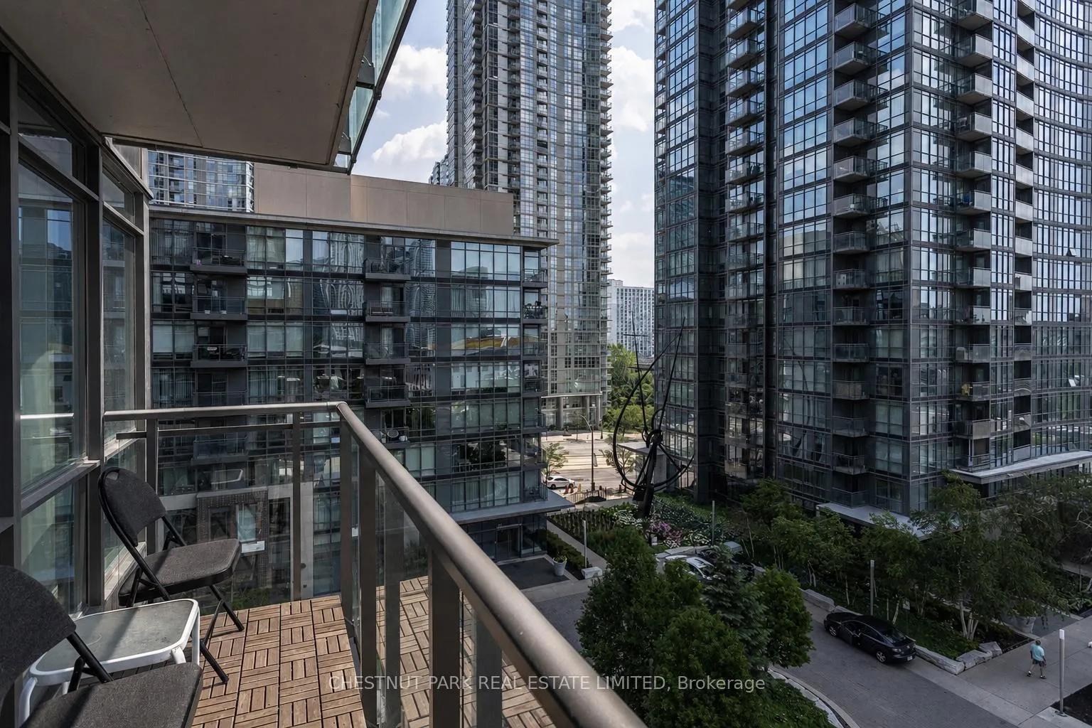 Photo 14 of Unit 710, 15 Fort York Boulevard, Toronto, Waterfront Communities — HOMEH