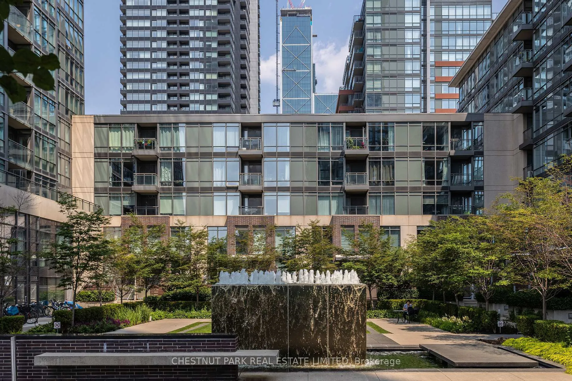 Photo 19 of Unit 710, 15 Fort York Boulevard, Toronto, Waterfront Communities — HOMEH