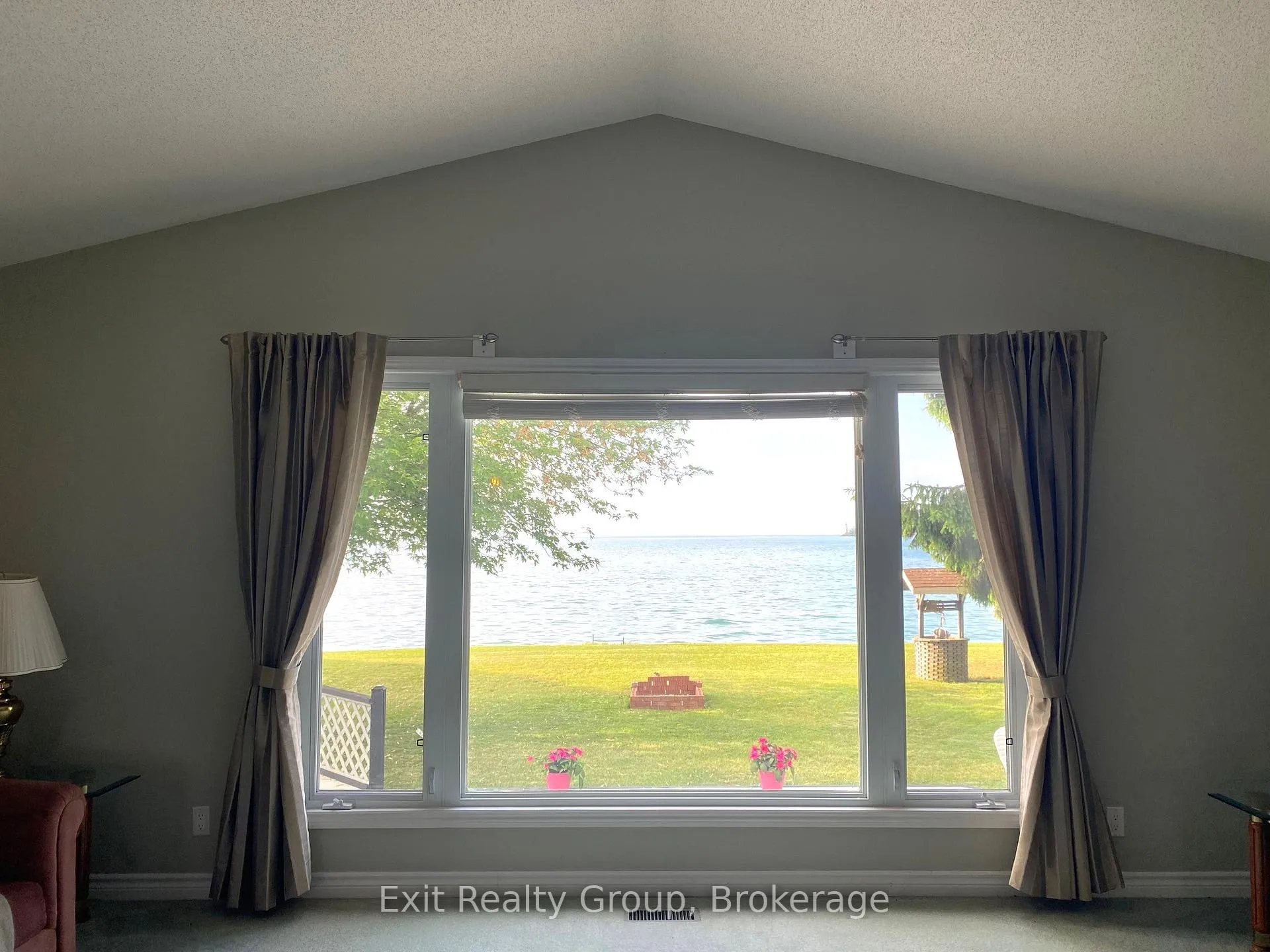 Photo 14 of 87 Evergreen Lane, Brighton, Rural Brighton — HOMEH