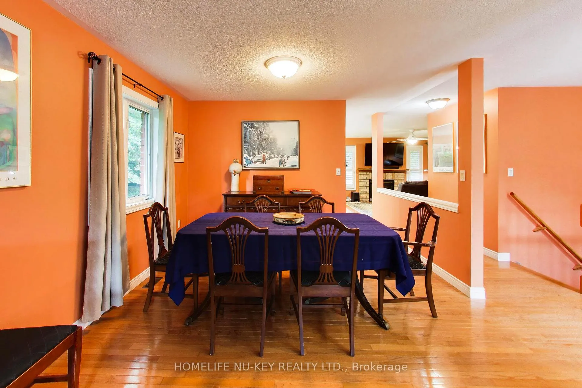 Photo 9 of 78 Brown Wood Drive, Barrie, Little Lake — HOMEH