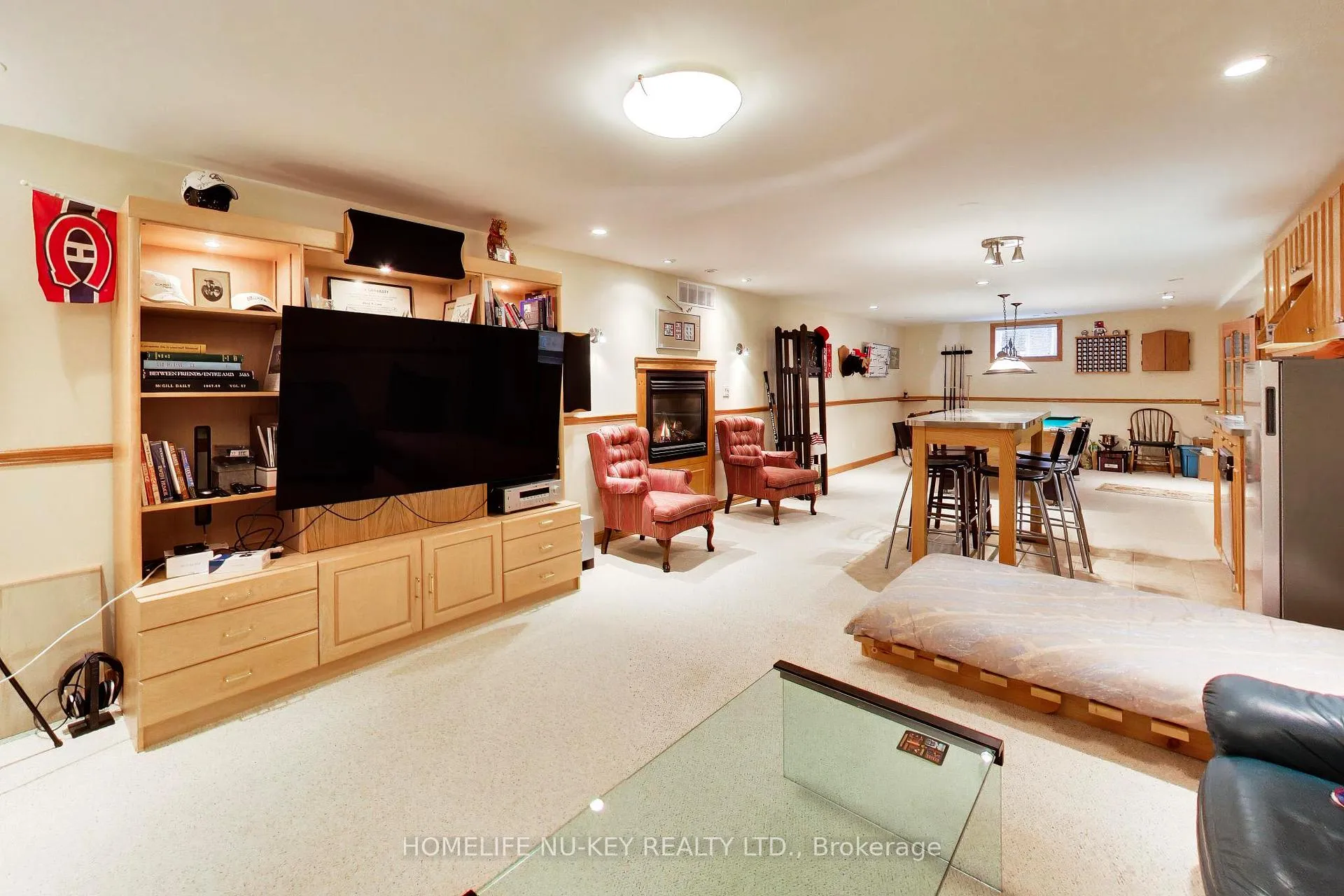 Photo 26 of 78 Brown Wood Drive, Barrie, Little Lake — HOMEH