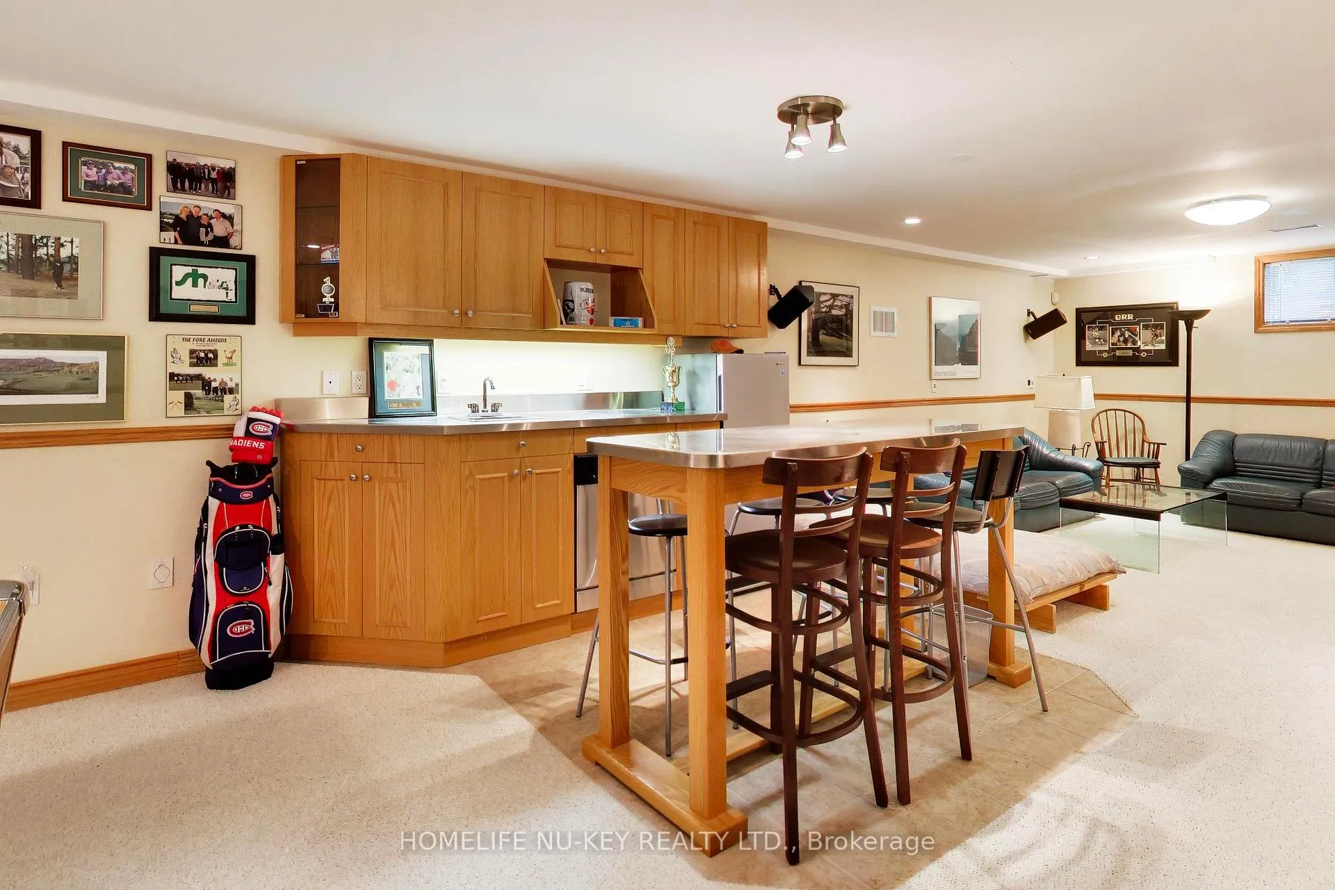 Photo 28 of 78 Brown Wood Drive, Barrie, Little Lake — HOMEH