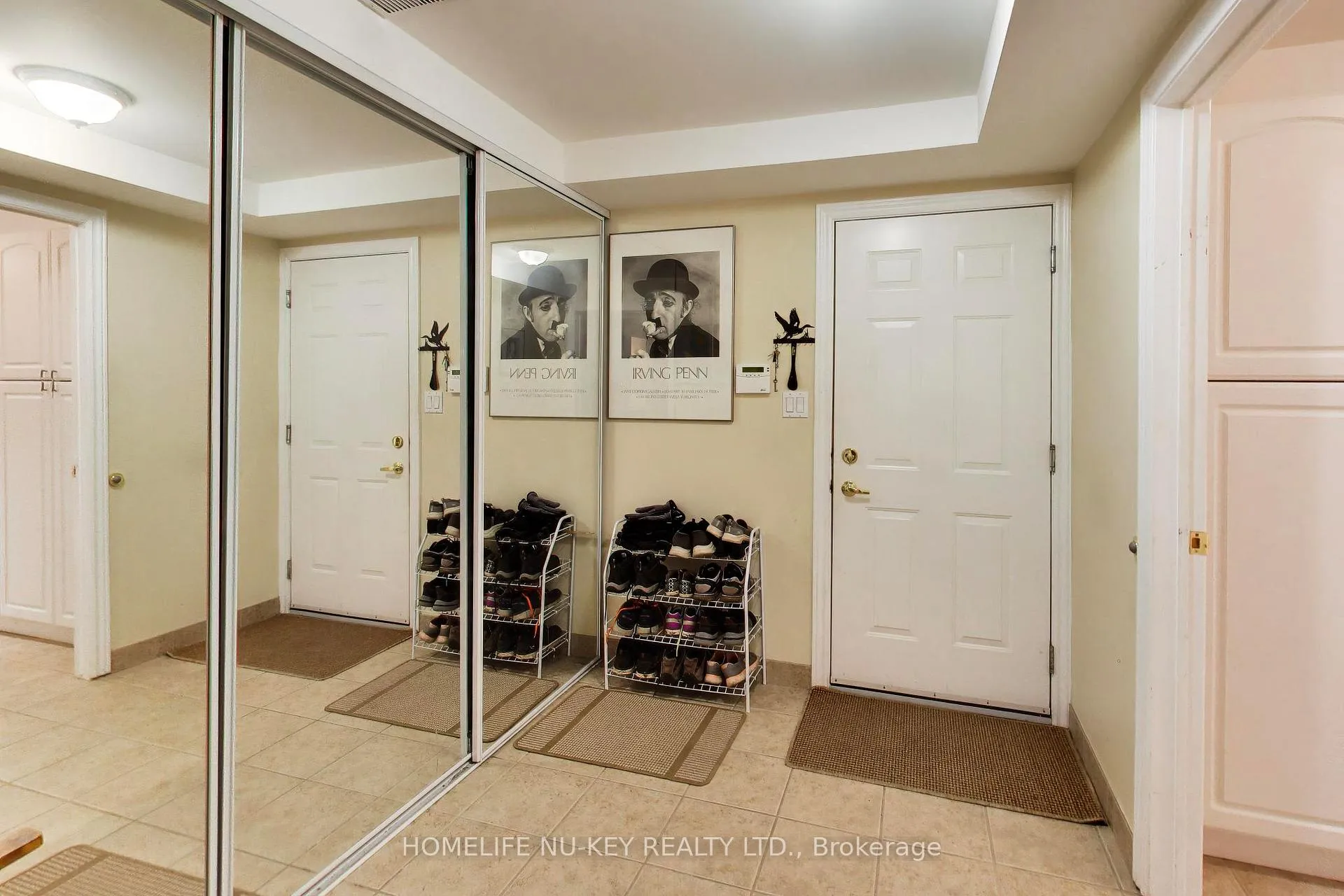 Photo 31 of 78 Brown Wood Drive, Barrie, Little Lake — HOMEH