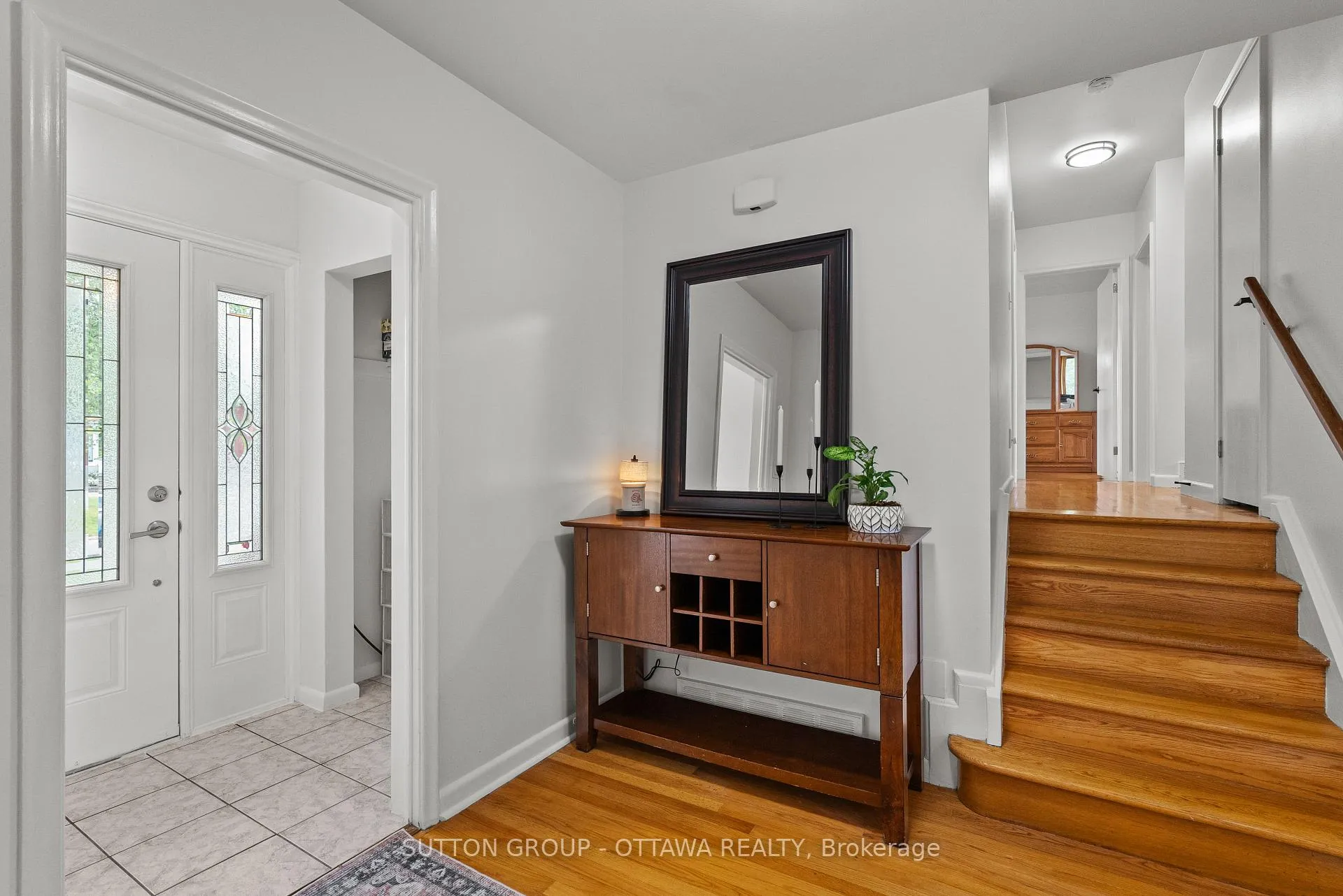 Photo 4 of 1166 Whitemore Avenue, Ottawa, Copeland Park — HOMEH