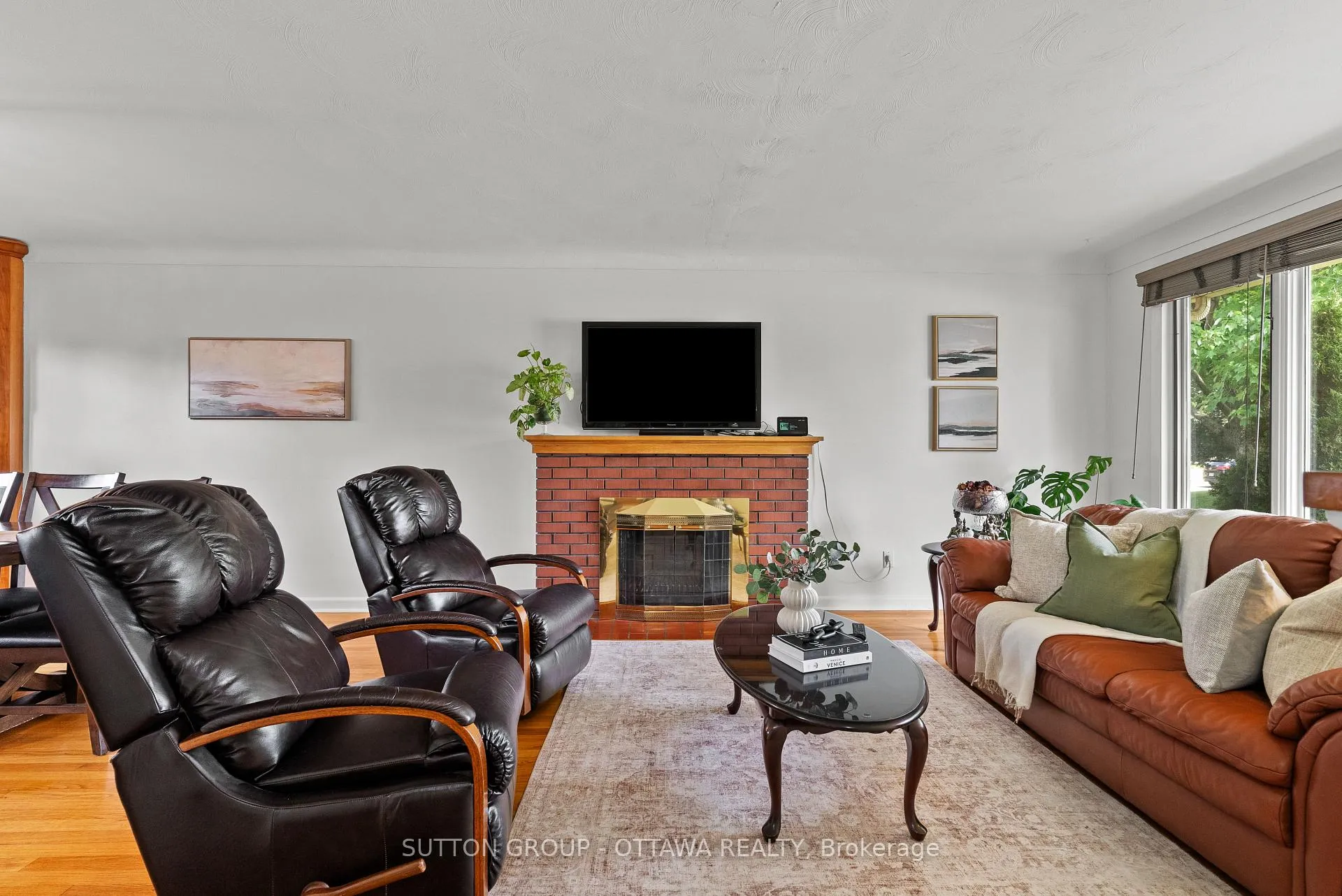 Photo 16 of 1166 Whitemore Avenue, Ottawa, Copeland Park — HOMEH