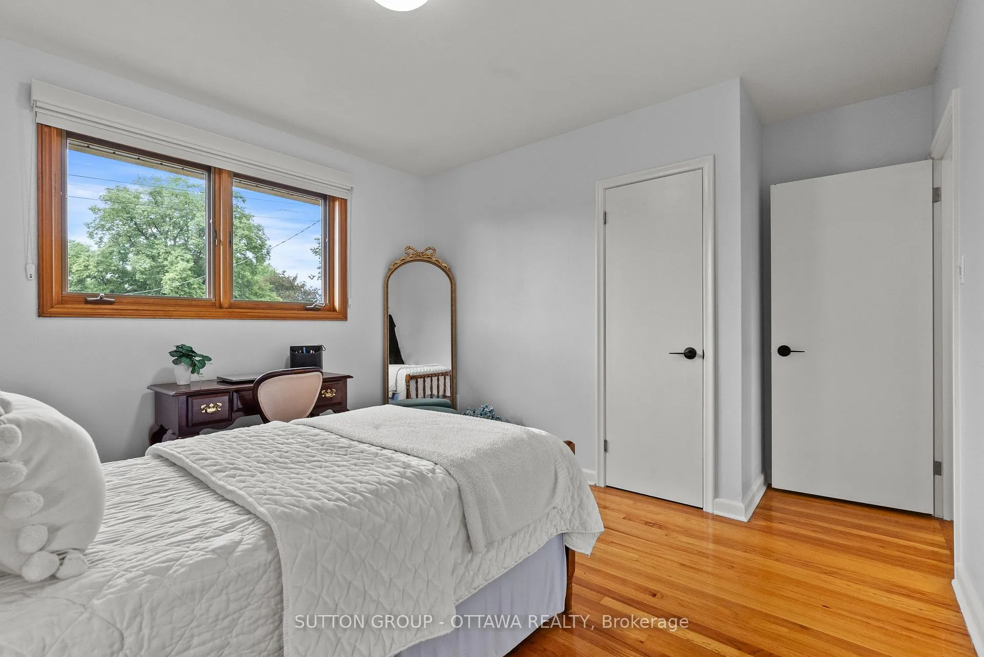 Photo 26 of 1166 Whitemore Avenue, Ottawa, Copeland Park — HOMEH