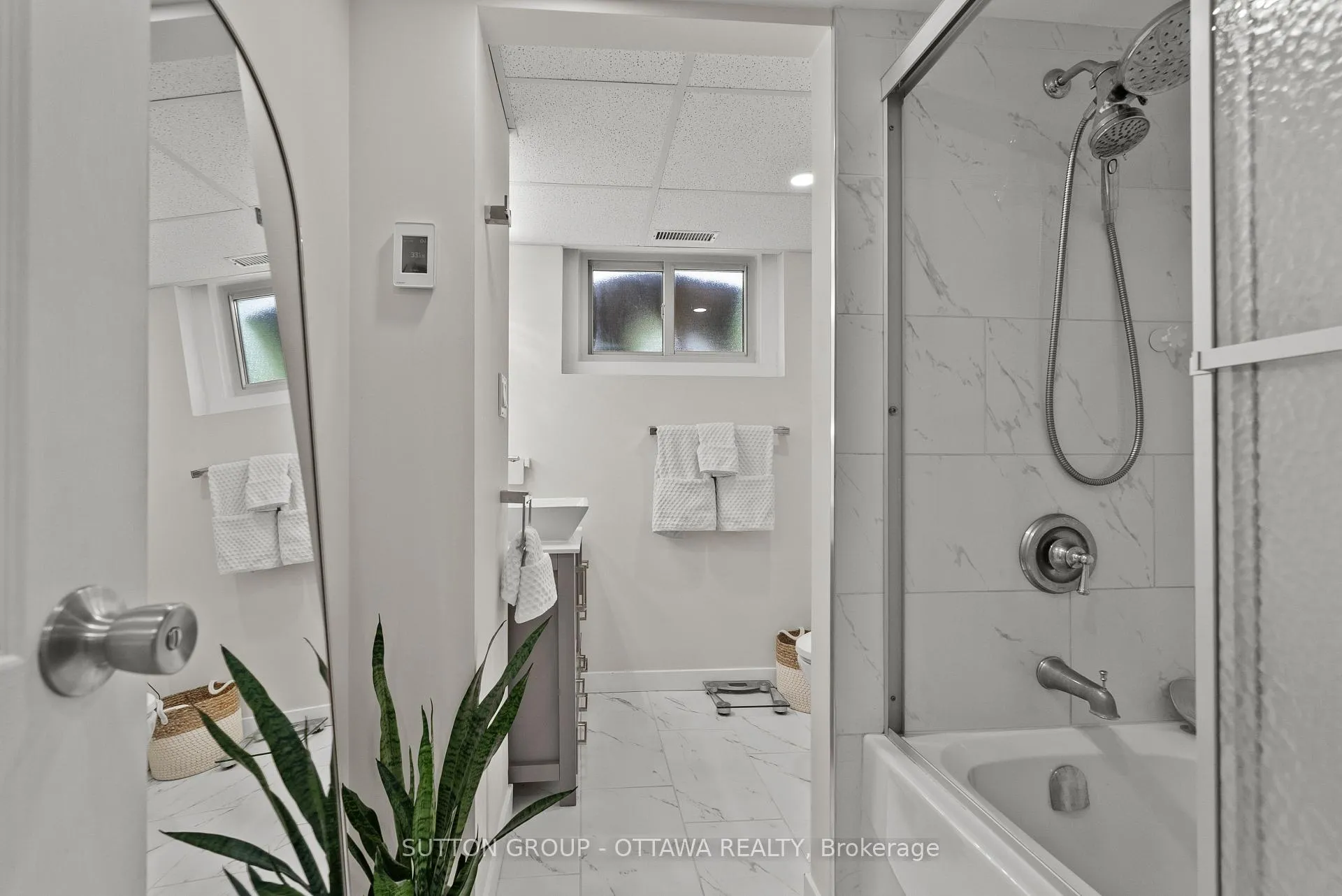 Photo 32 of 1166 Whitemore Avenue, Ottawa, Copeland Park — HOMEH