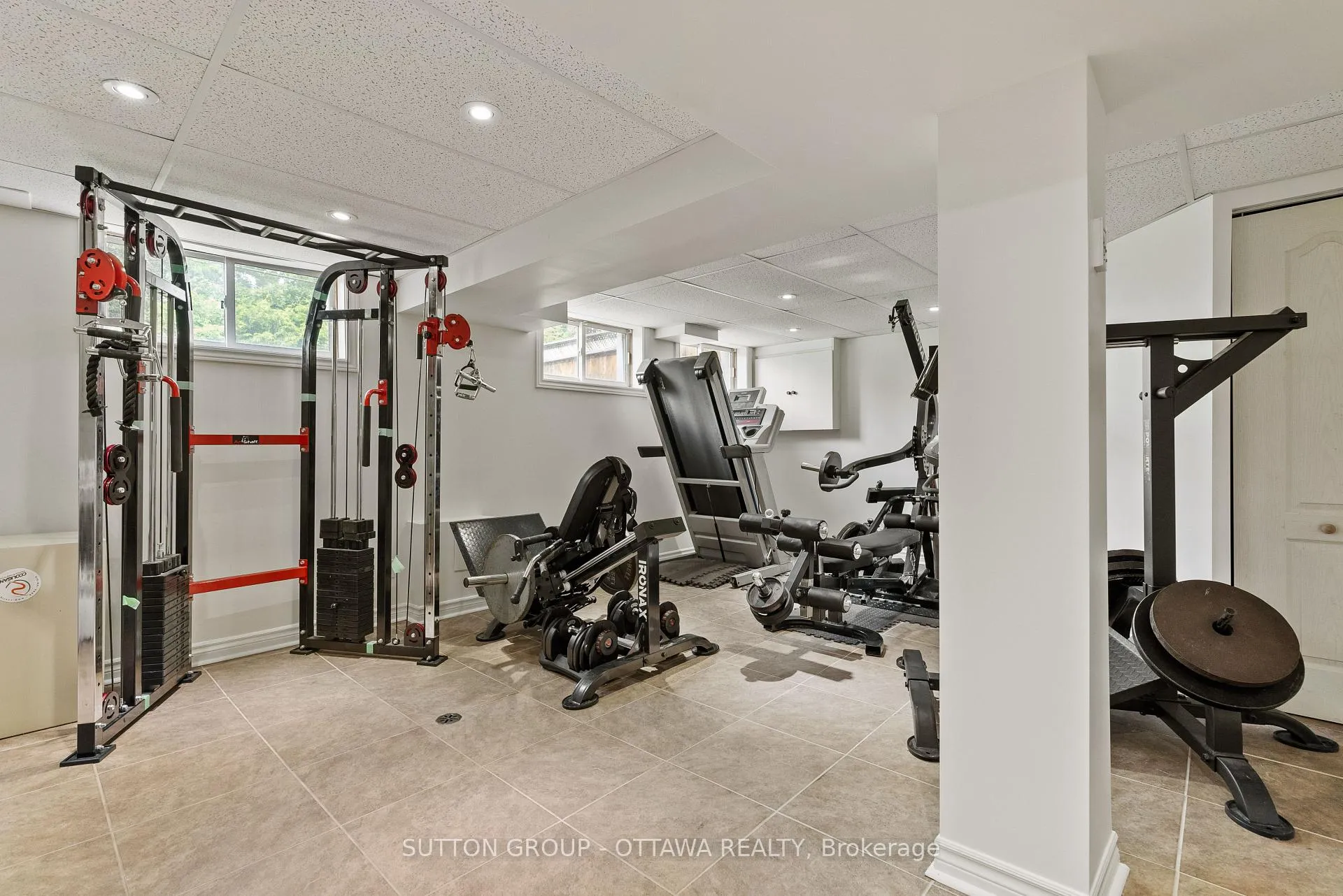 Photo 33 of 1166 Whitemore Avenue, Ottawa, Copeland Park — HOMEH