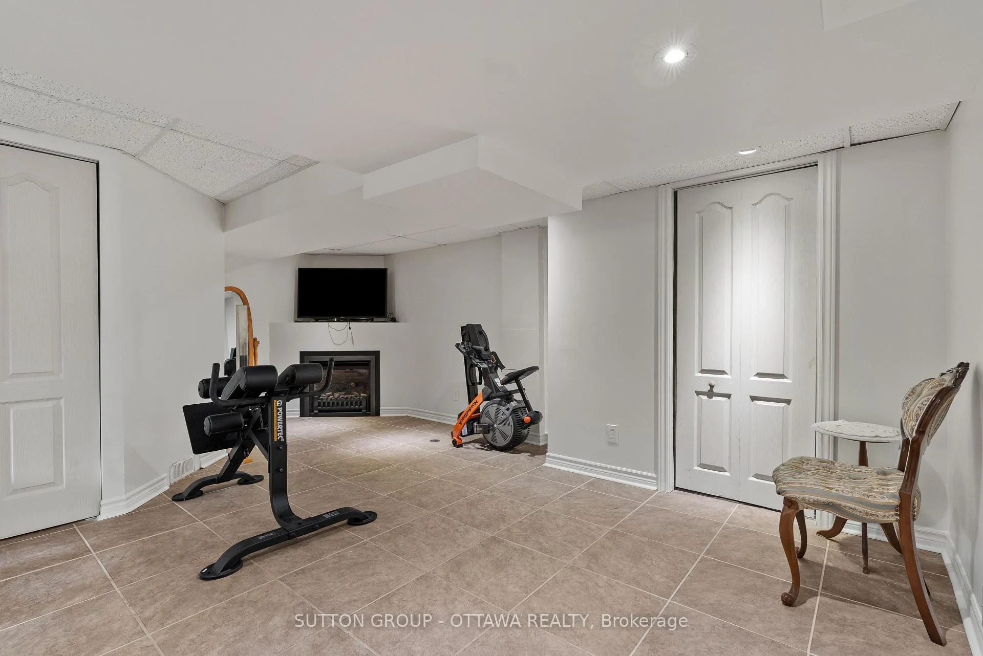 Photo 34 of 1166 Whitemore Avenue, Ottawa, Copeland Park — HOMEH