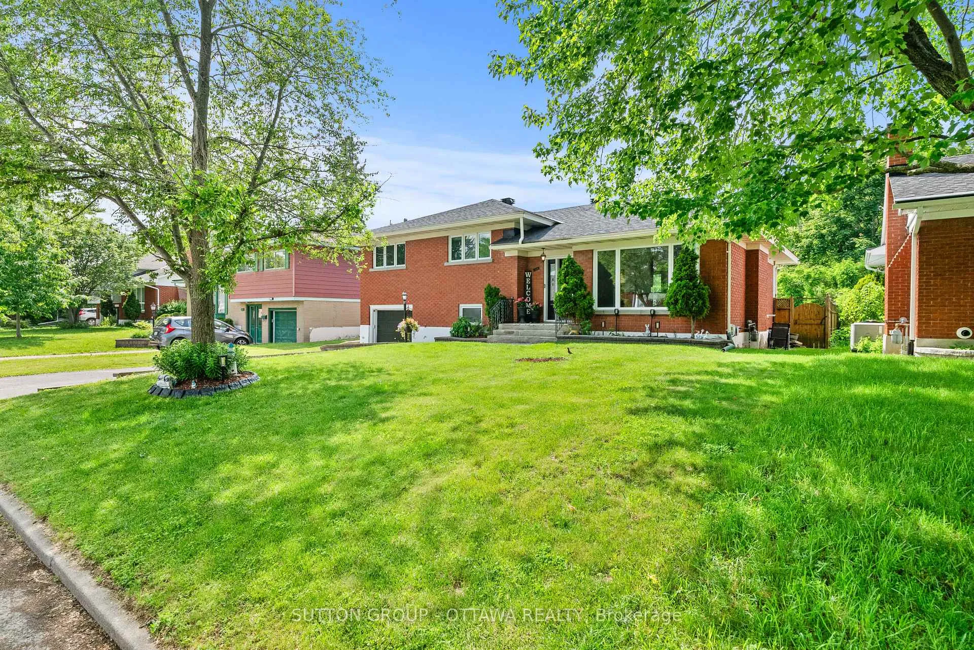 Photo 38 of 1166 Whitemore Avenue, Ottawa, Copeland Park — HOMEH