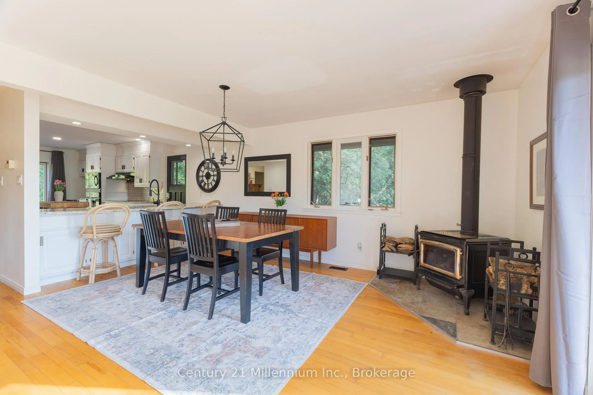 Photo 11 of 160 Sunset Drive, Kincardine — HOMEH
