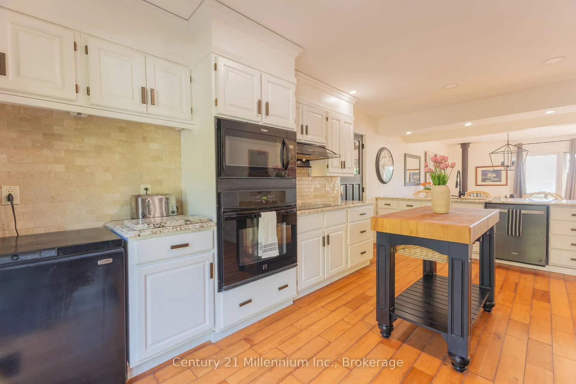 Photo 21 of 160 Sunset Drive, Kincardine — HOMEH