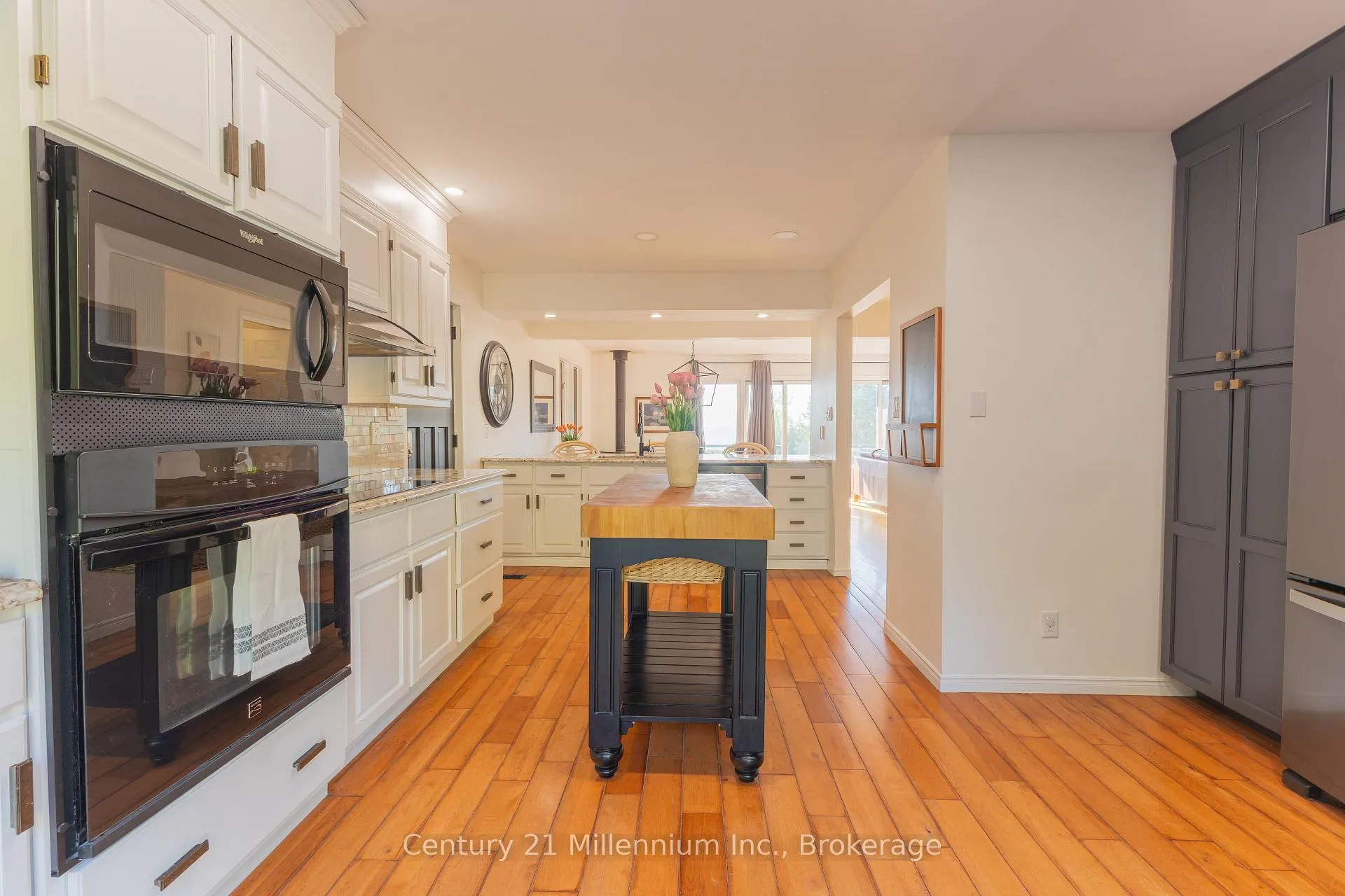 Photo 22 of 160 Sunset Drive, Kincardine — HOMEH