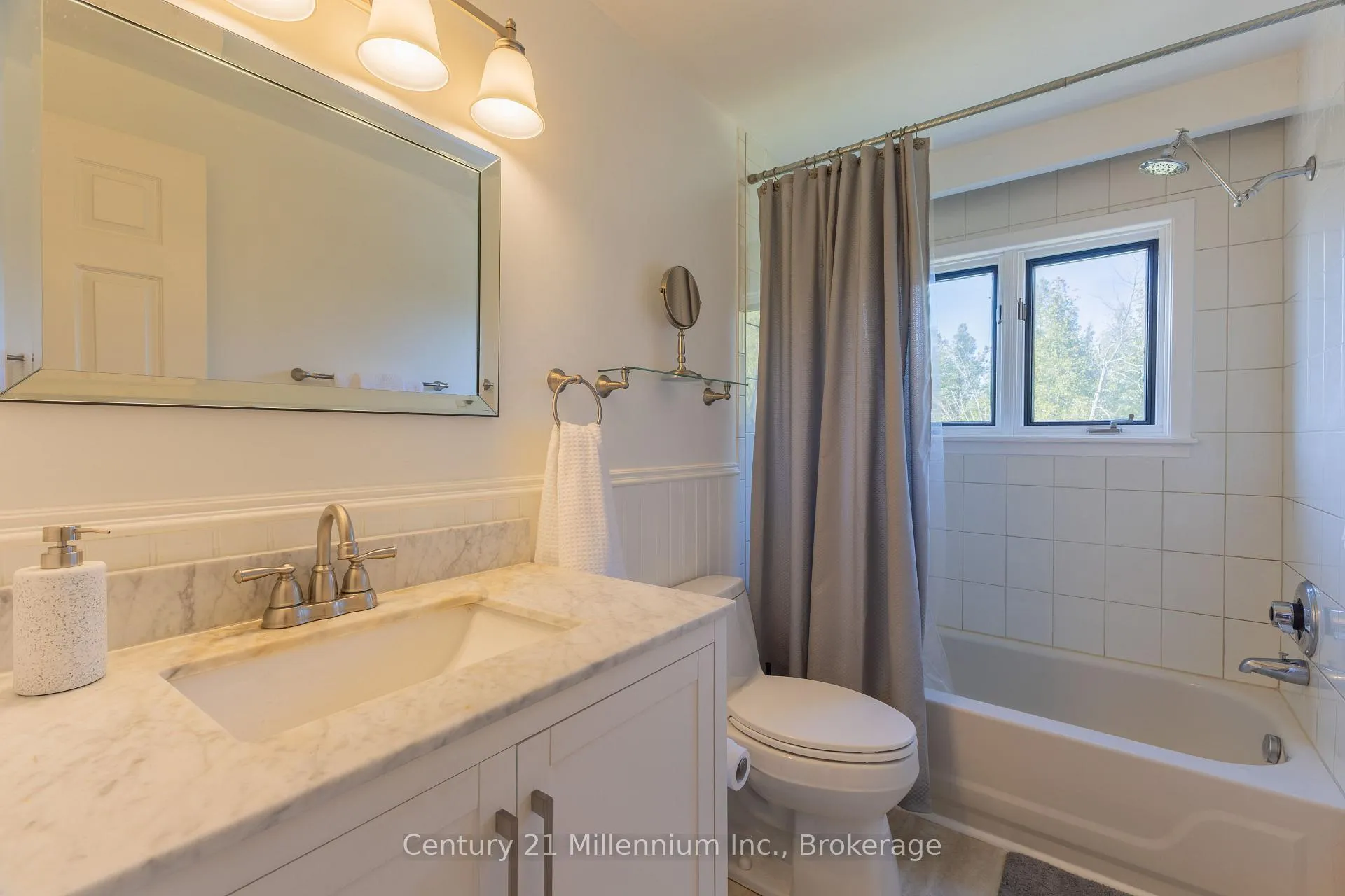 Photo 47 of 160 Sunset Drive, Kincardine — HOMEH