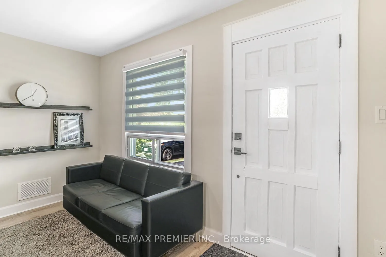 Photo 6 of 71 Clark Avenue, Markham, Thornhill — HOMEH