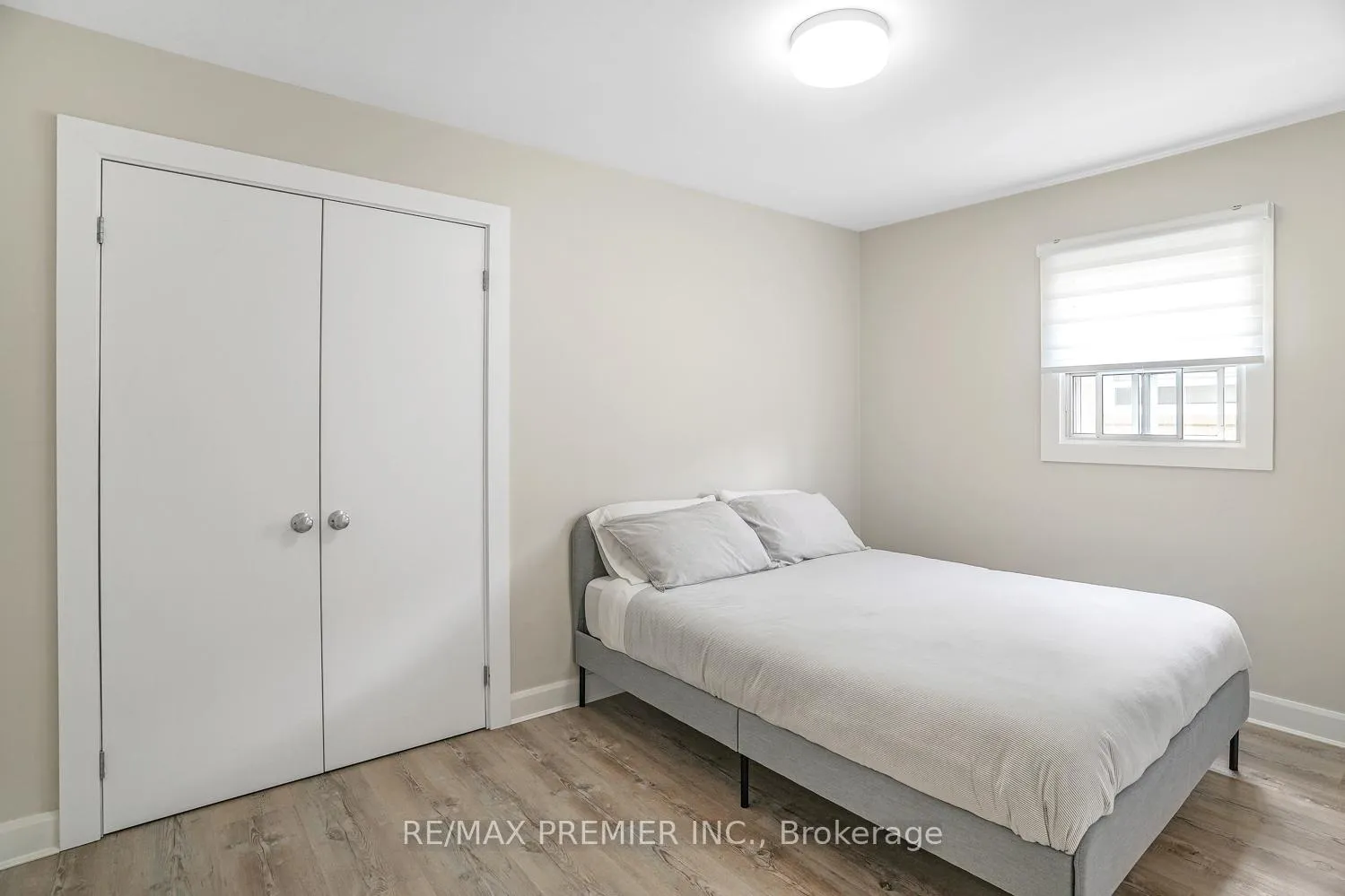 Photo 11 of 71 Clark Avenue, Markham, Thornhill — HOMEH