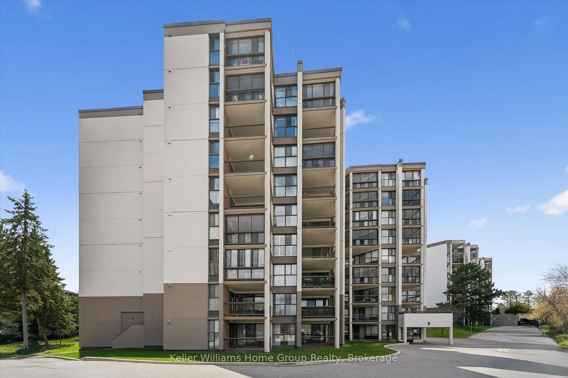 Photo 3 of Unit 408, 22 Marilyn Drive, Guelph, Riverside Park — HOMEH