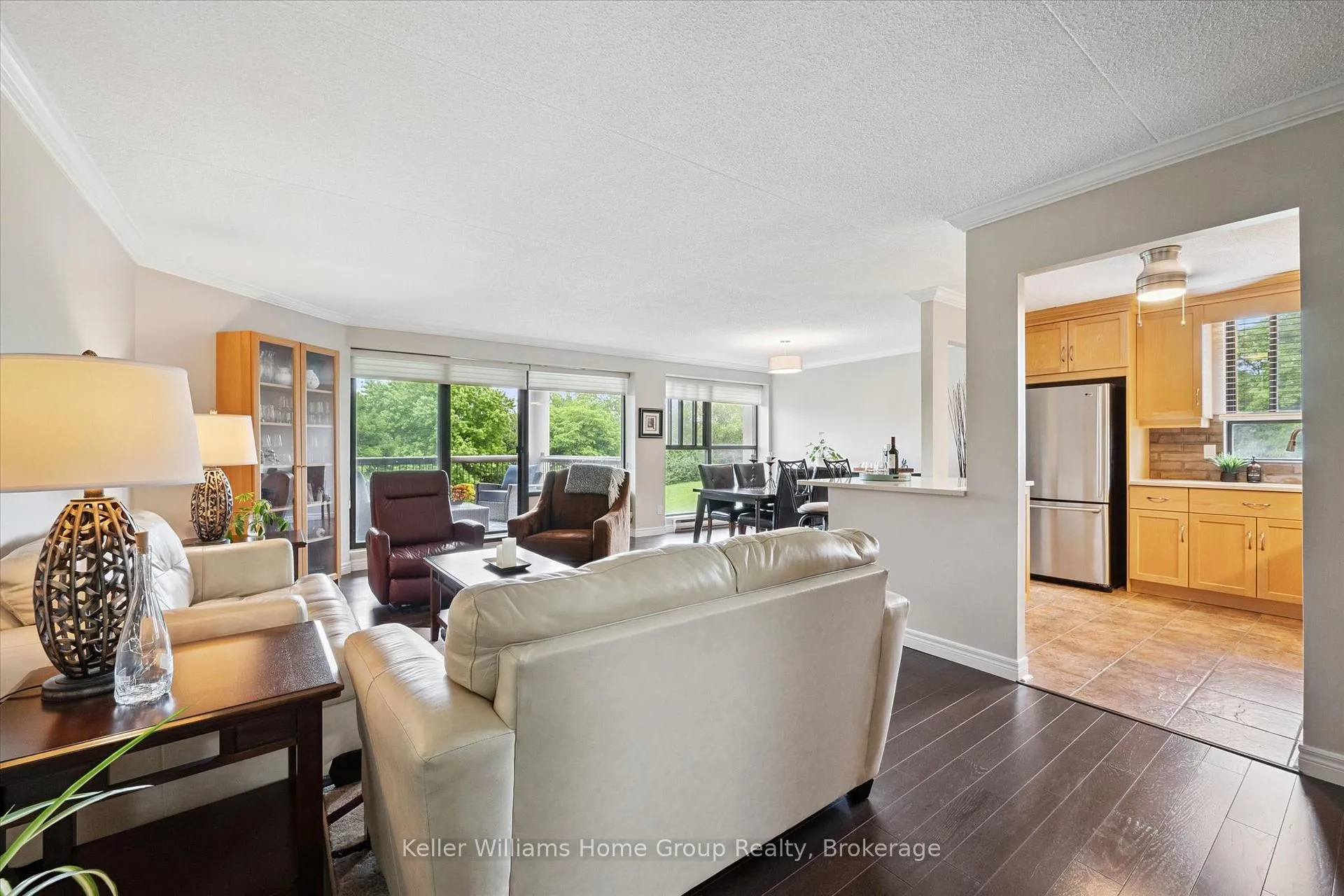 Photo 10 of Unit 408, 22 Marilyn Drive, Guelph, Riverside Park — HOMEH
