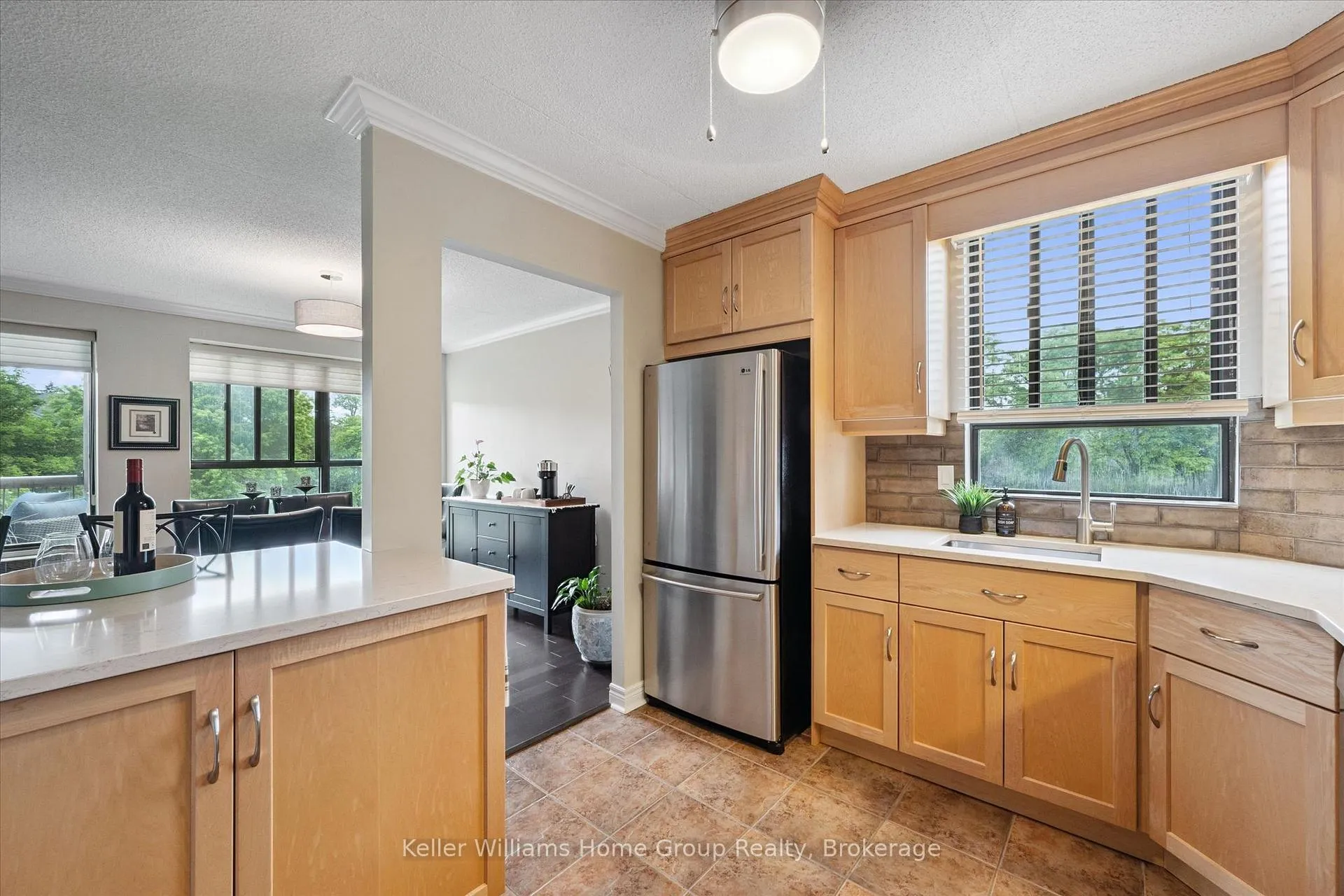 Photo 14 of Unit 408, 22 Marilyn Drive, Guelph, Riverside Park — HOMEH
