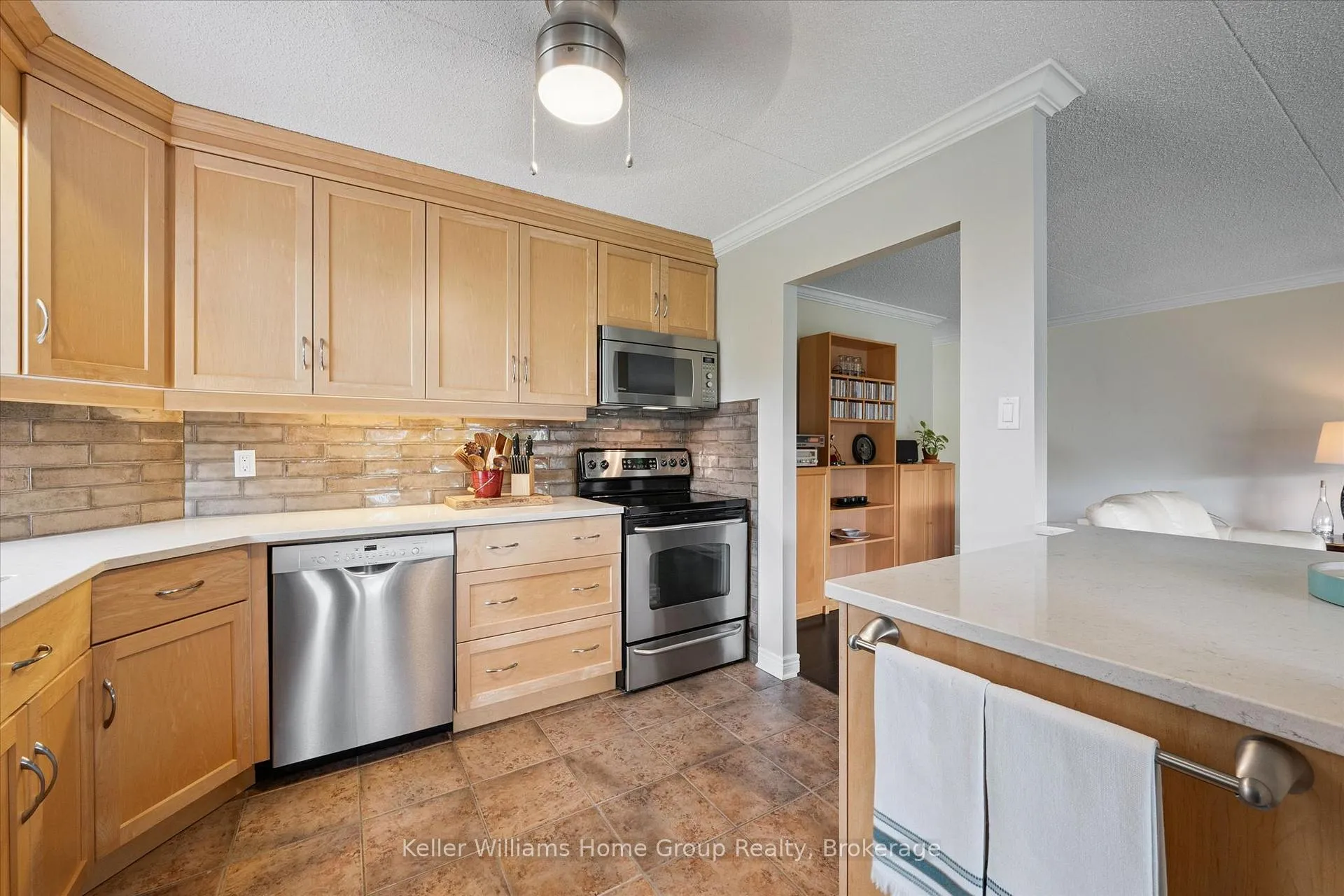 Photo 18 of Unit 408, 22 Marilyn Drive, Guelph, Riverside Park — HOMEH